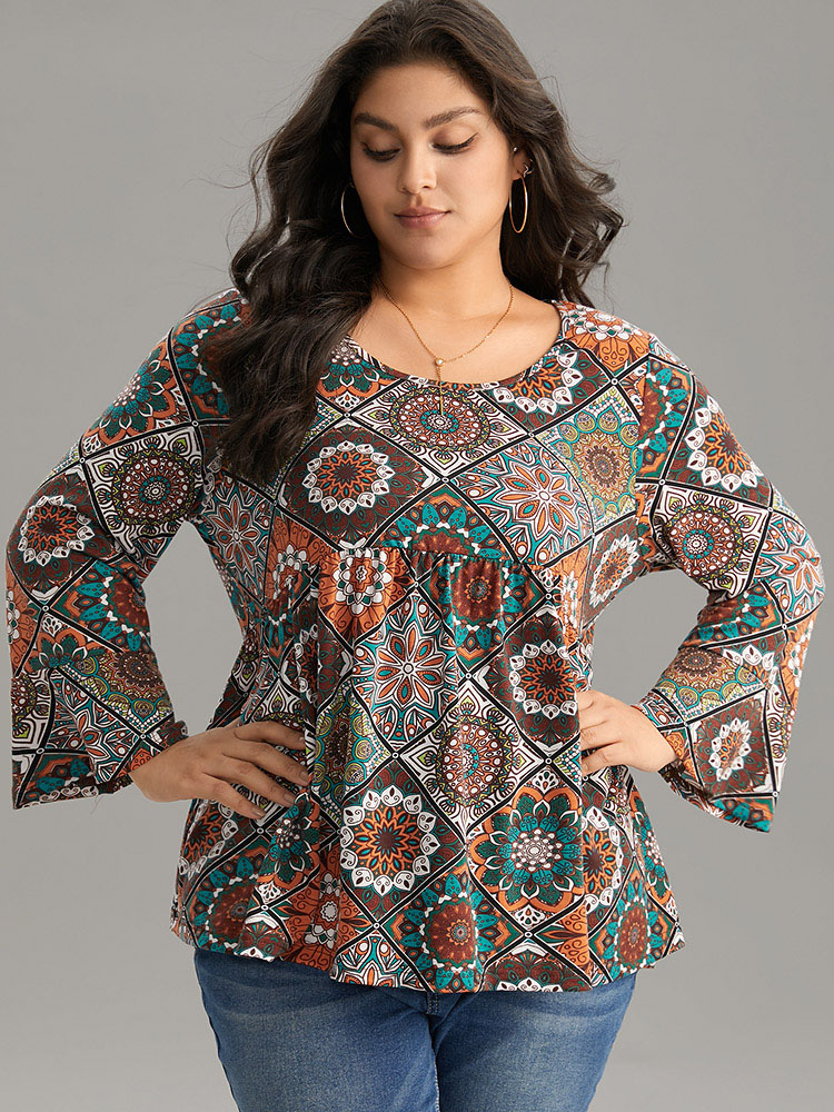 

Plus Size Moroccan Print Crew Neck Bell Sleeve T-shirt Multicolor Round Neck Long Sleeve Resort Jersey Tops