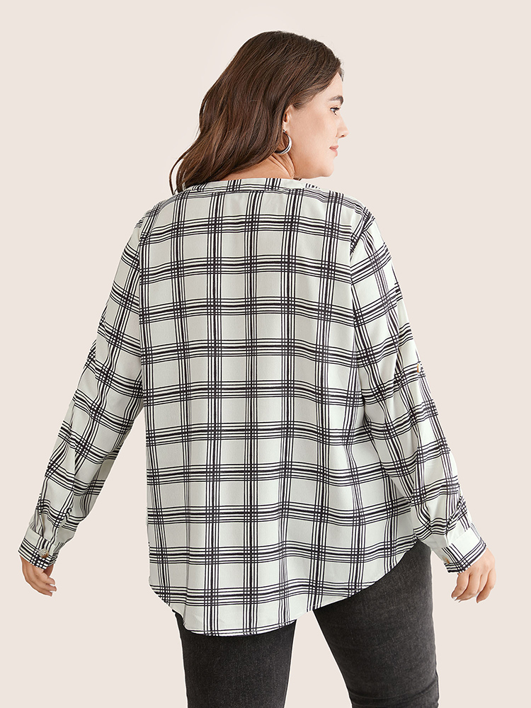 Plus Size Women Work Plaid Regular Sleeve Long Sleeve Notched collar Office Blouses BloomChic 