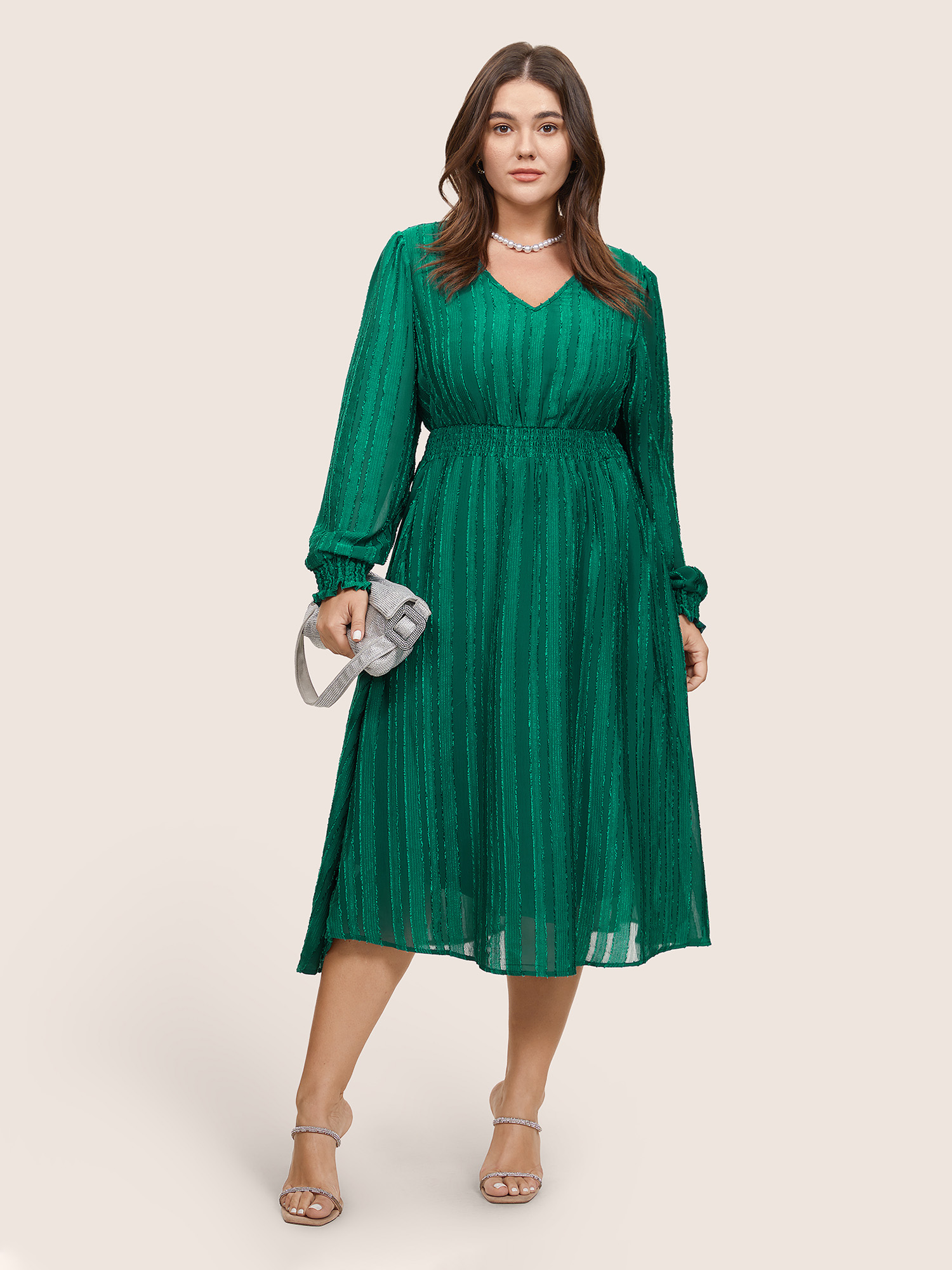 

Plus Size Solid Lantern Sleeve Pocket Plisse Shirred Dress DarkGreen Women Party Texture V-neck Long Sleeve Curvy Midi Dress BloomChic