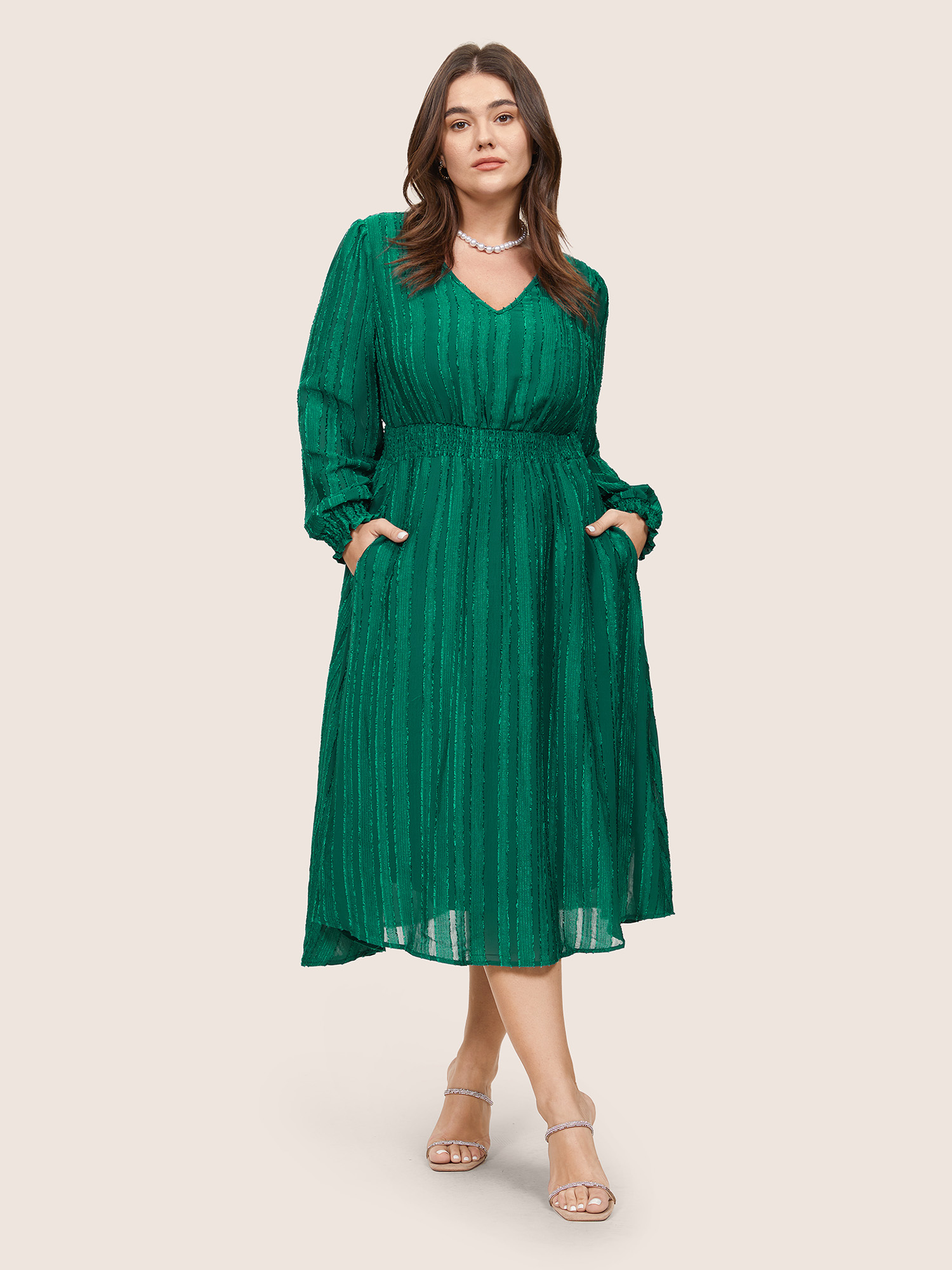 

Plus Size Solid Lantern Sleeve Pocket Plisse Shirred Dress DarkGreen Women Party Texture V-neck Long Sleeve Curvy Midi Dress BloomChic