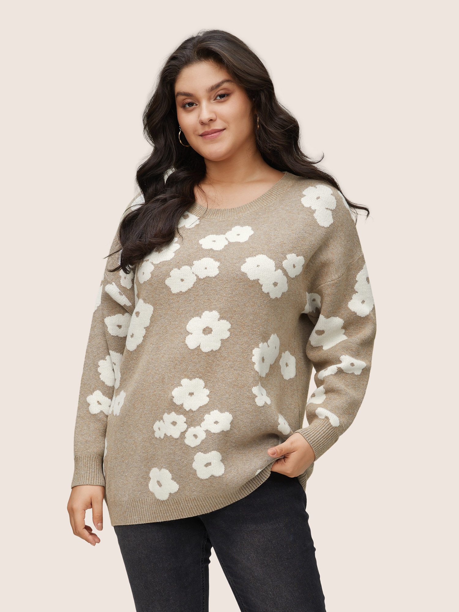 

Plus Size Supersoft Essentials Floral Jacquard Pullover LightBrown Women Casual Loose Long Sleeve Round Neck Dailywear Pullovers BloomChic