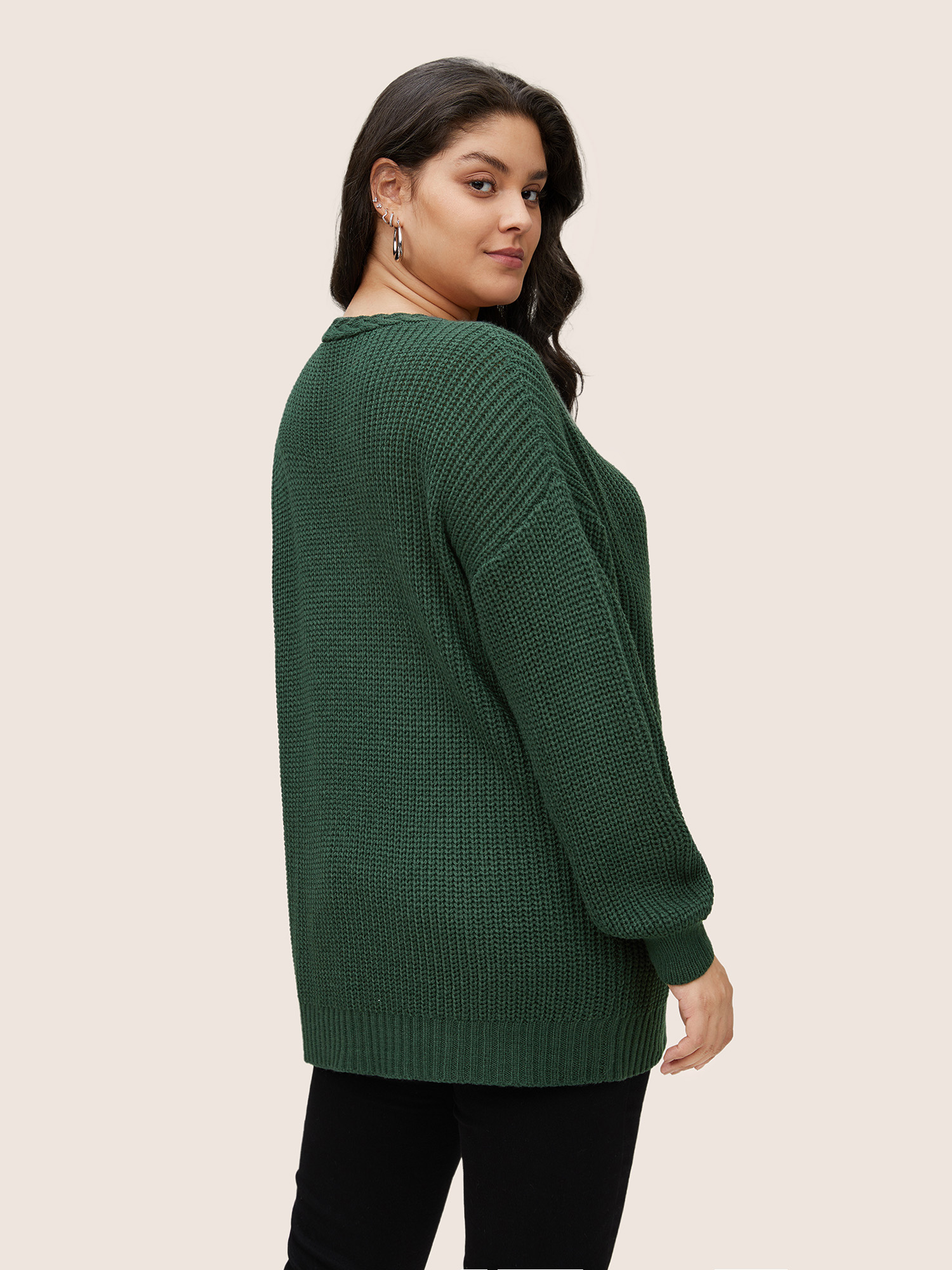 

Plus Size Plain Cable Knit Crisscross Pullover DarkGreen Women Casual Loose Long Sleeve V-neck Dailywear Pullovers BloomChic
