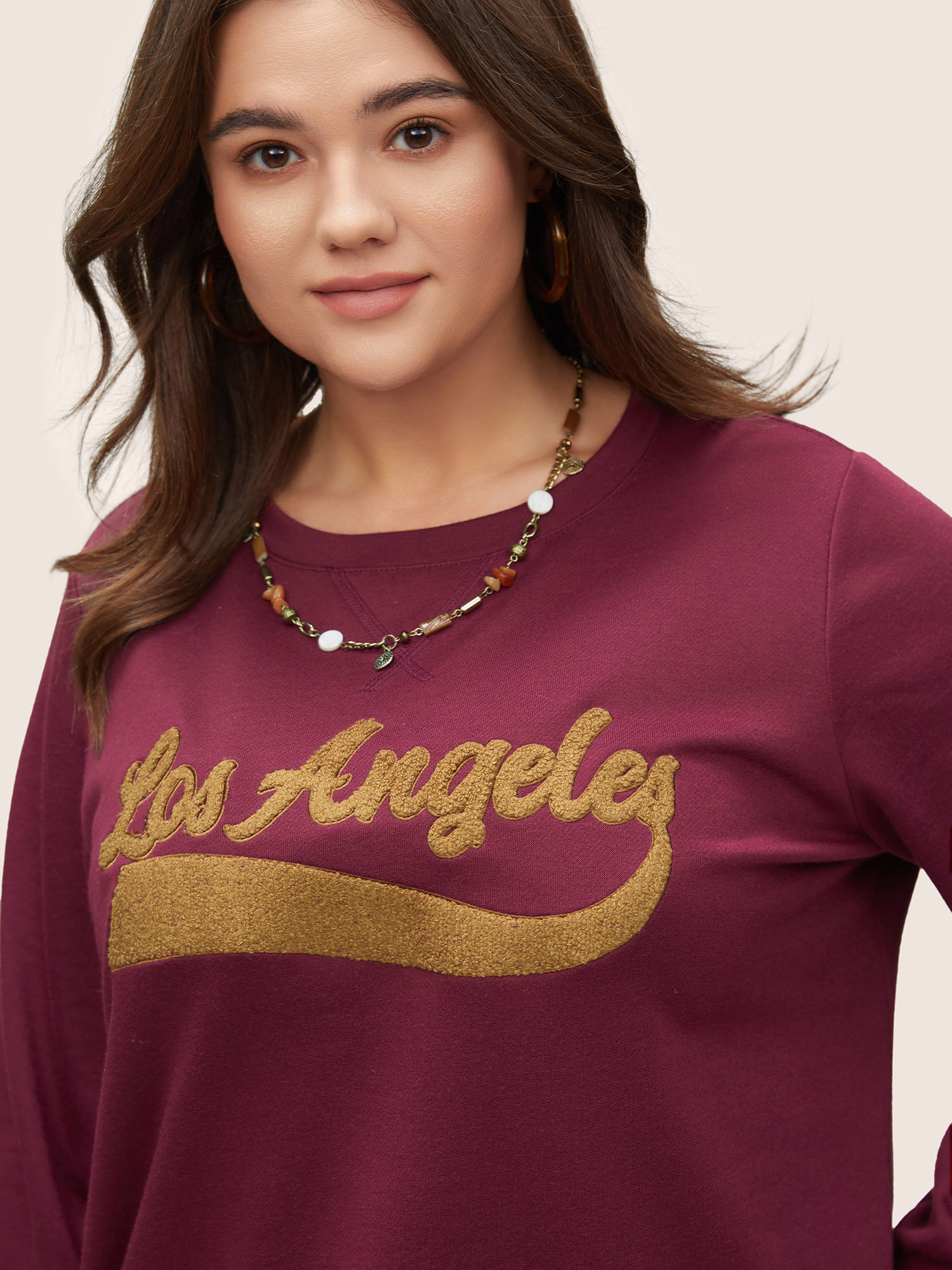 

Plus Size Letter Graphic Towel Embroidered Sweatshirt Women RedViolet Casual Contrast Dailywear Sweatshirts BloomChic