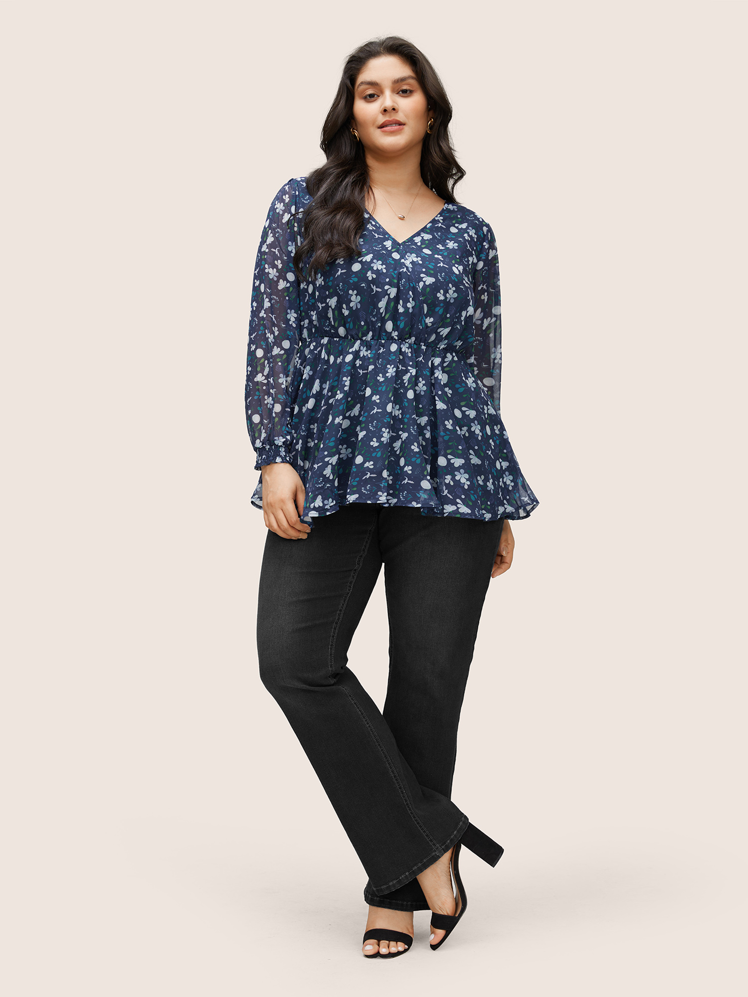 Plus Size Women Party Ditsy Floral Elastic cuffs Lantern Sleeve Long Sleeve V-neck Elegant Blouses BloomChic 