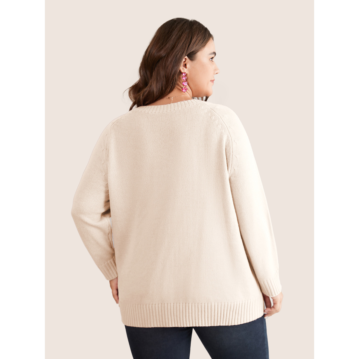 

Plus Size Heart Cable Knit Two Tone Raglan Sleeve Pullover Ivory Women Casual Long Sleeve Round Neck Everyday Pullovers BloomChic