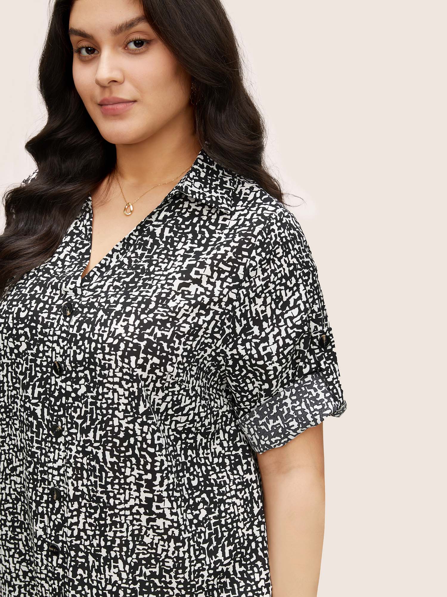 

Plus Size Black Geometric Shirt Collar Button Through Tab Sleeve Blouse Women At the Office Elbow-length sleeve Shirt collar Work Blouses BloomChic