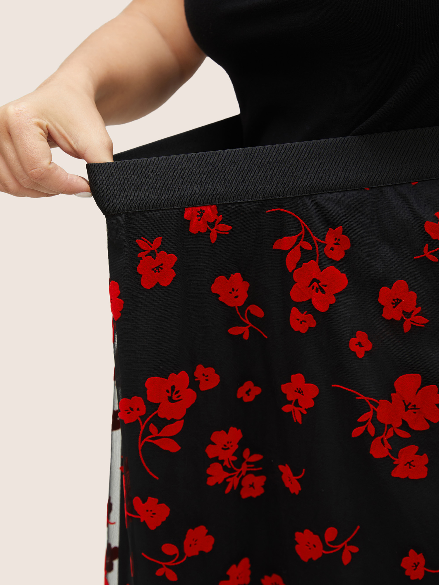 

Plus Size Flocking Floral Elastic Waist Midi Skirt Women Black Elegant Lined No stretch Pocket Dailywear Skirts BloomChic