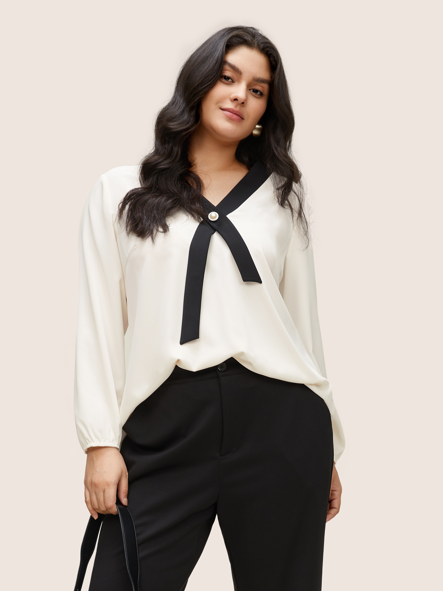Plus Size Ivory Contrast Pearl Decor Tie Decoration Blouse Women At the Office Long Sleeve V-neck Work Blouses BloomChic 10/M 
