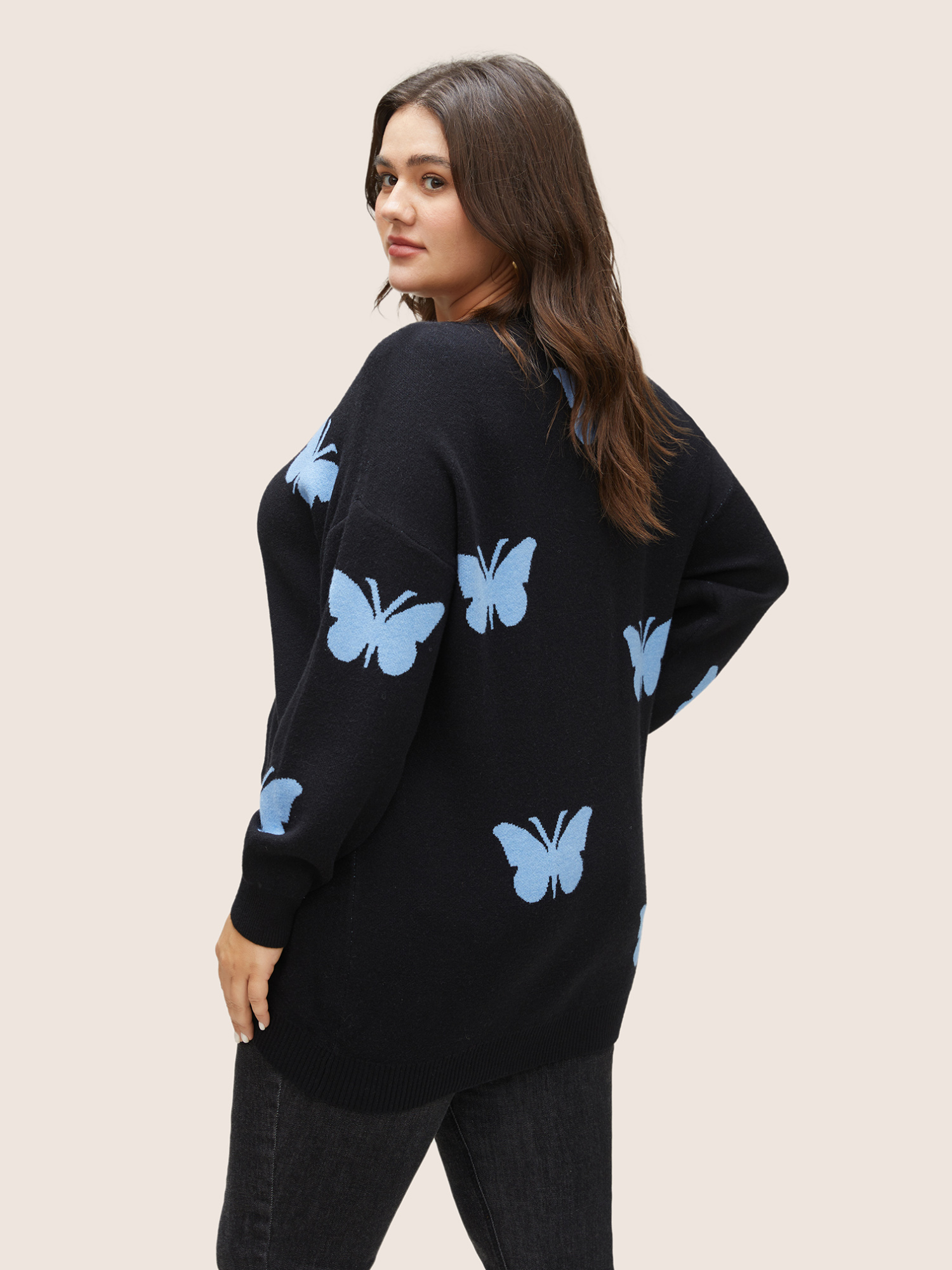 

Plus Size Supersoft Essentials Butterfly Drop Shoulder Pullover Black Women Casual Long Sleeve V-neck Everyday Pullovers BloomChic