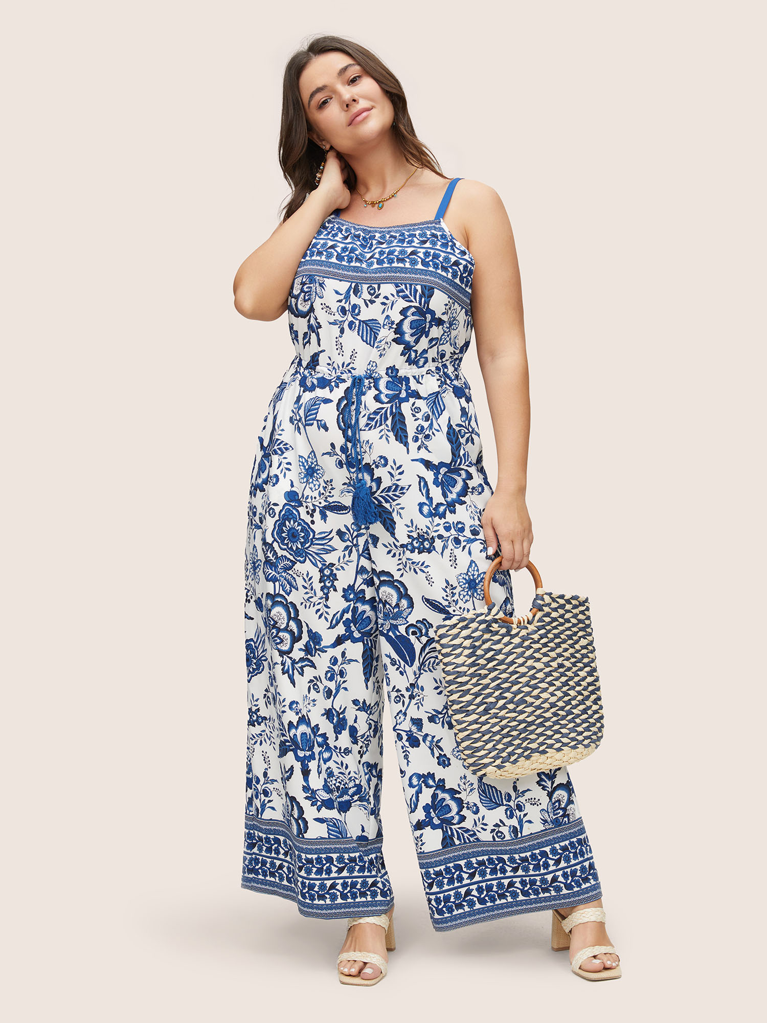 

Plus Size Blue Bandana Print Pocket Tassels Drawstring Cami Jumpsuit Women Resort Sleeveless Spaghetti Strap Vacation Loose Jumpsuits BloomChic