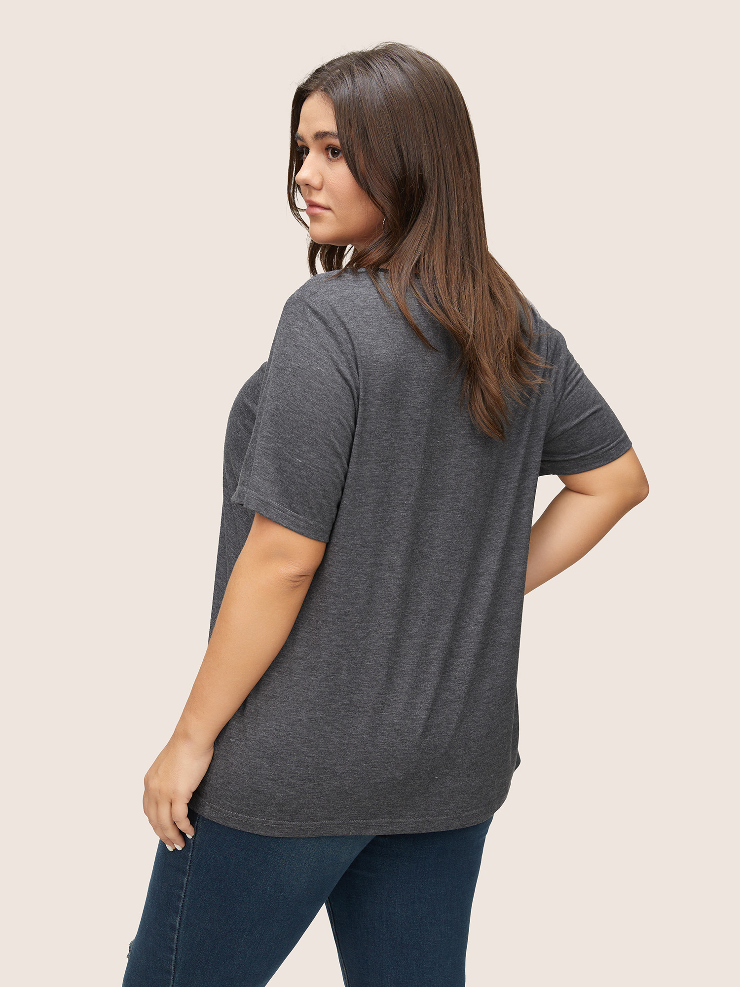 

Plus Size Pleated Detail Contrast Trim T-shirt DimGray Round Neck Short sleeve Casual Jersey Tops