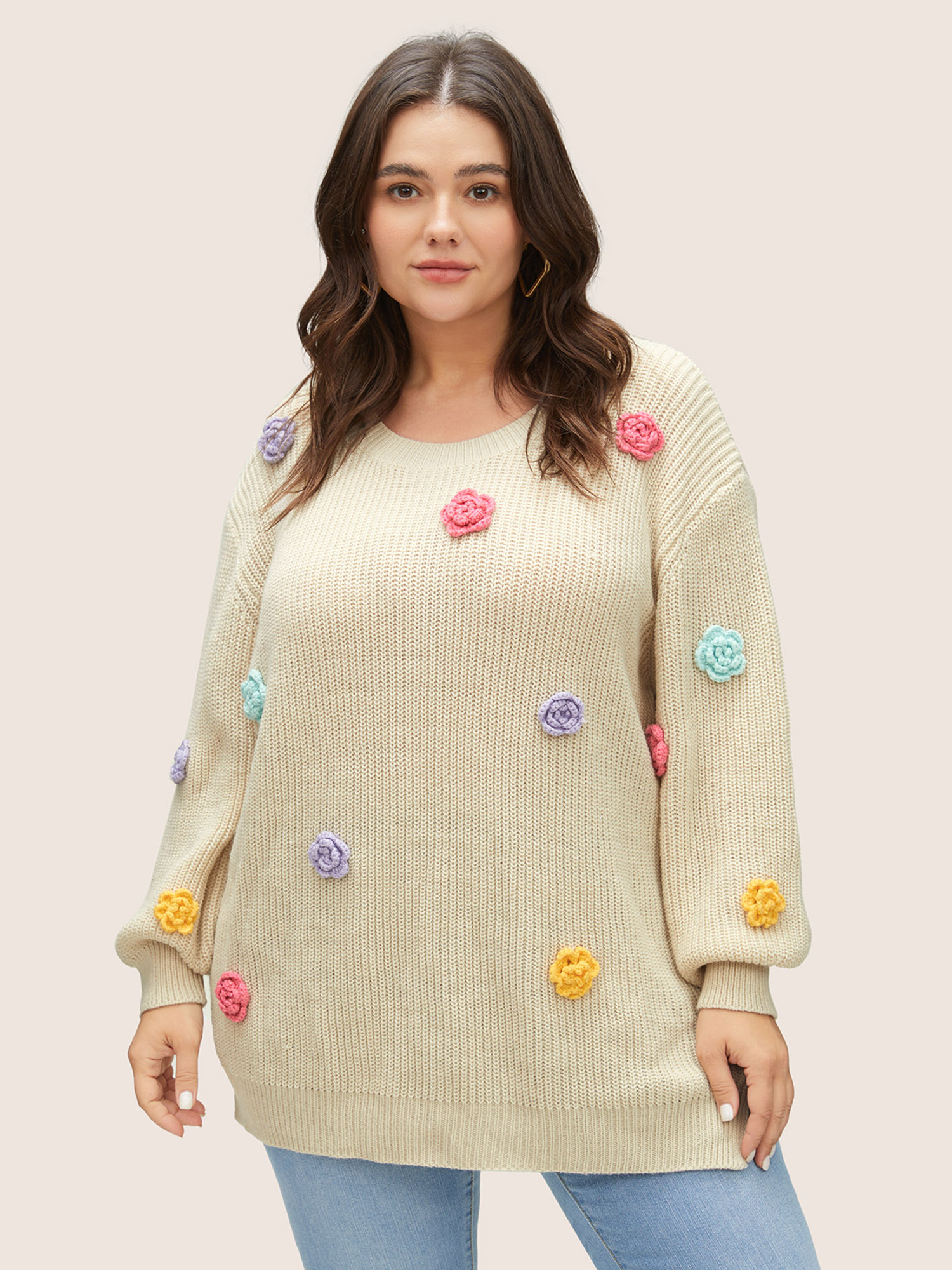 

Plus Size Stereo Flower Design Split Hem Pullover Apricot Women Casual Long Sleeve Round Neck Everyday Pullovers BloomChic