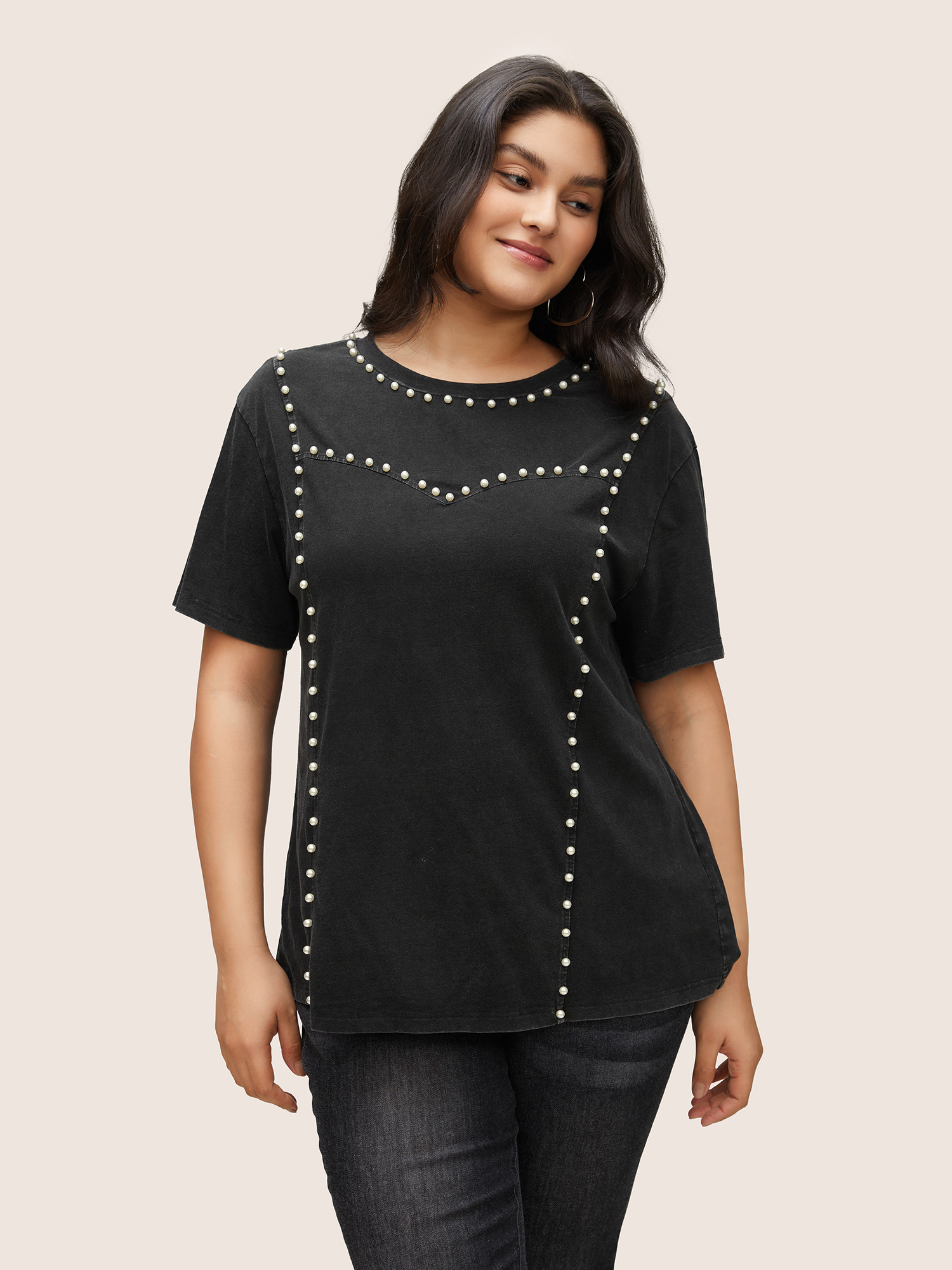 Plus Size Women Everyday Plain Beaded Regular Sleeve Short sleeve Round Neck Casual T-shirts BloomChic 