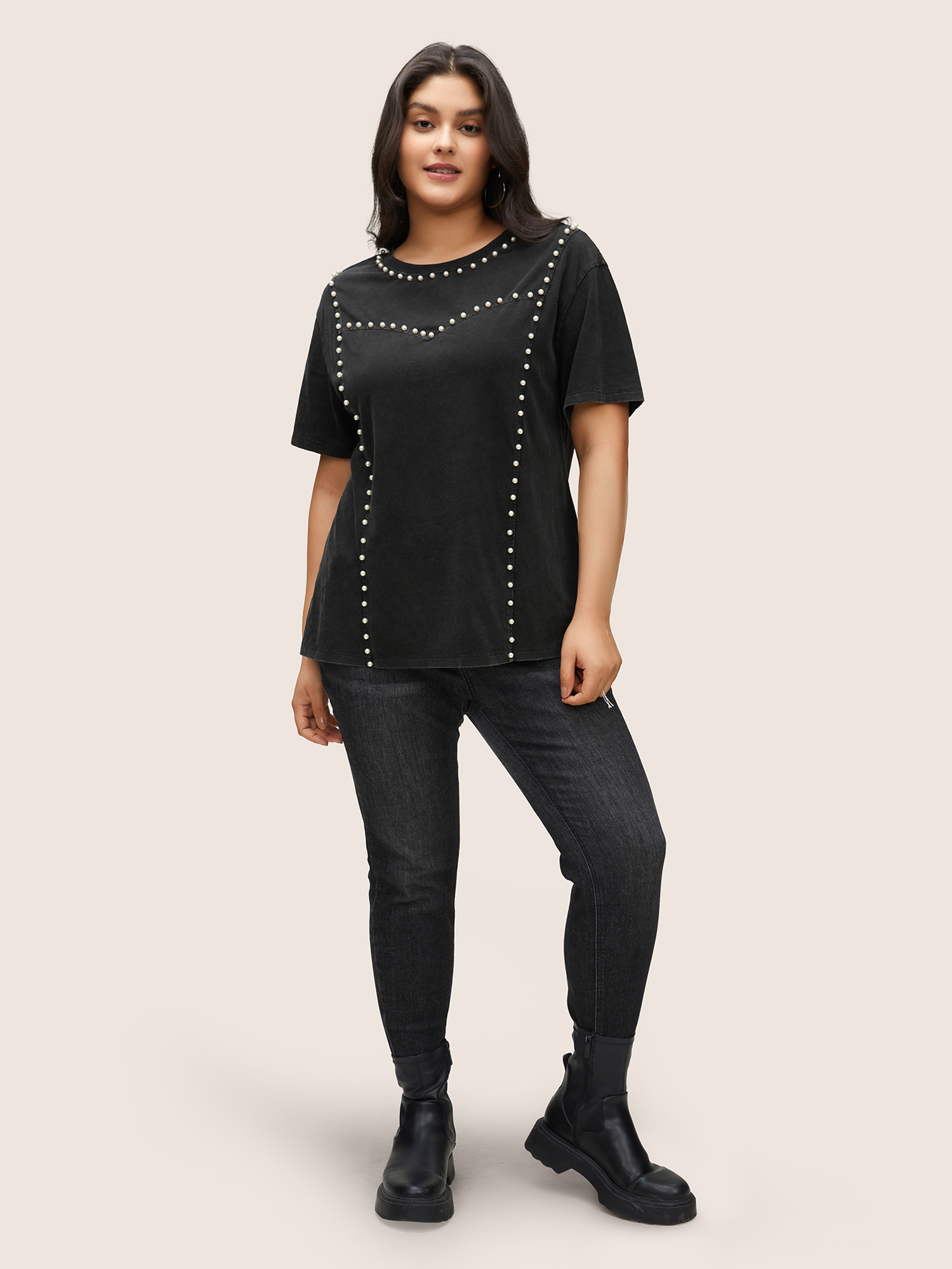 Plus Size Women Everyday Plain Beaded Regular Sleeve Short sleeve Round Neck Casual T-shirts BloomChic 