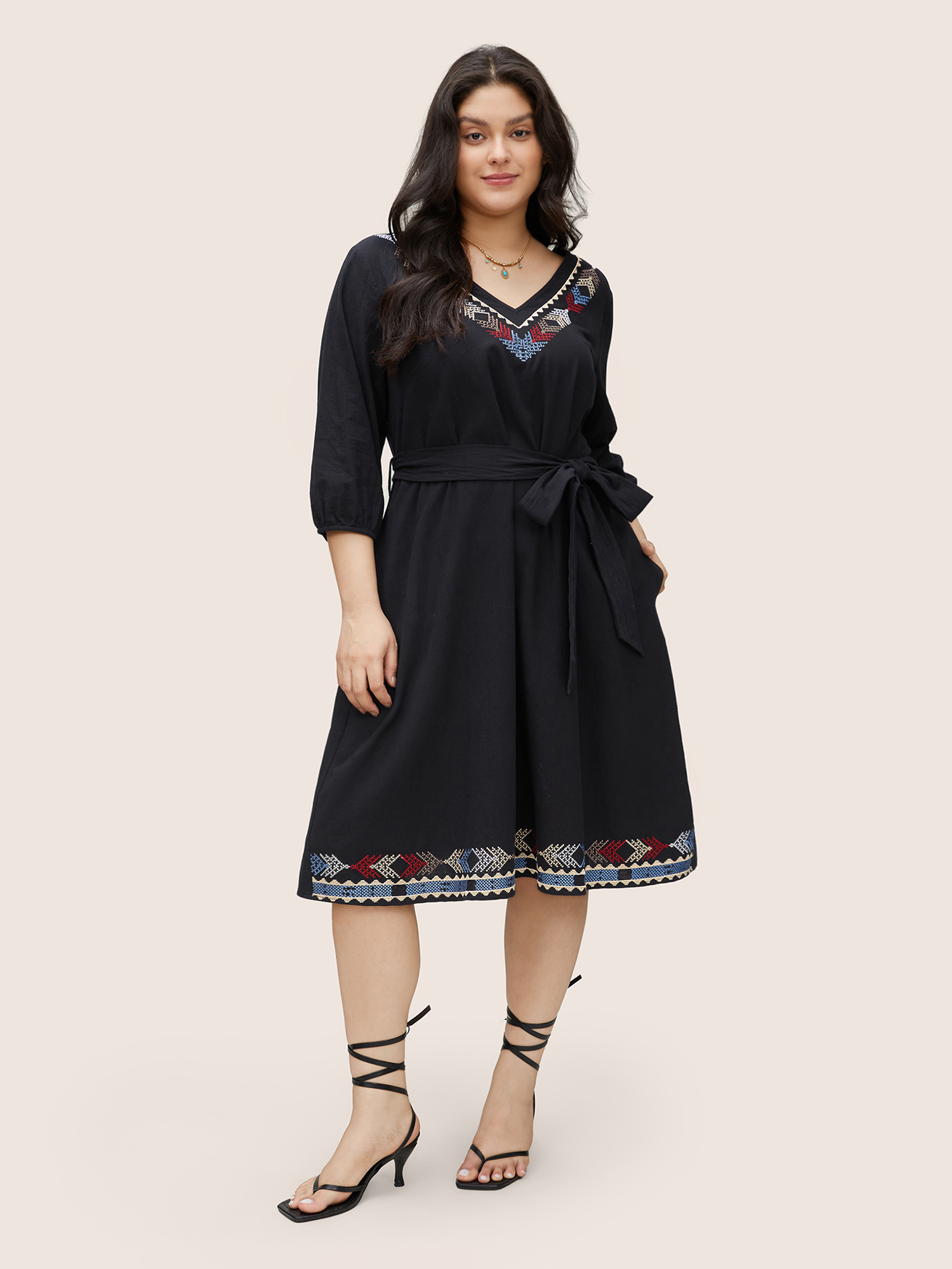 

Plus Size Graphic Embroidered Belted Elastic Cuffs Dress Black Women Resort Non V-neck Elbow-length sleeve Curvy Midi Dress BloomChic