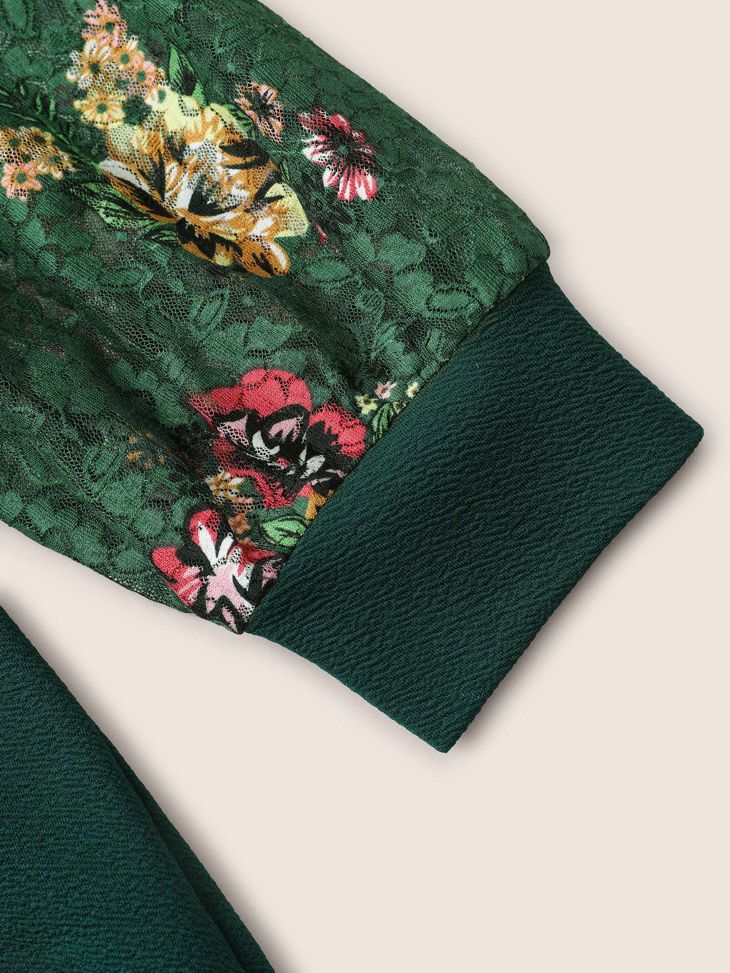 Plus Size Women Everyday Floral Printed Regular Regular Sleeve Long Sleeve Round Neck Elegant Sweatshirts BloomChic 