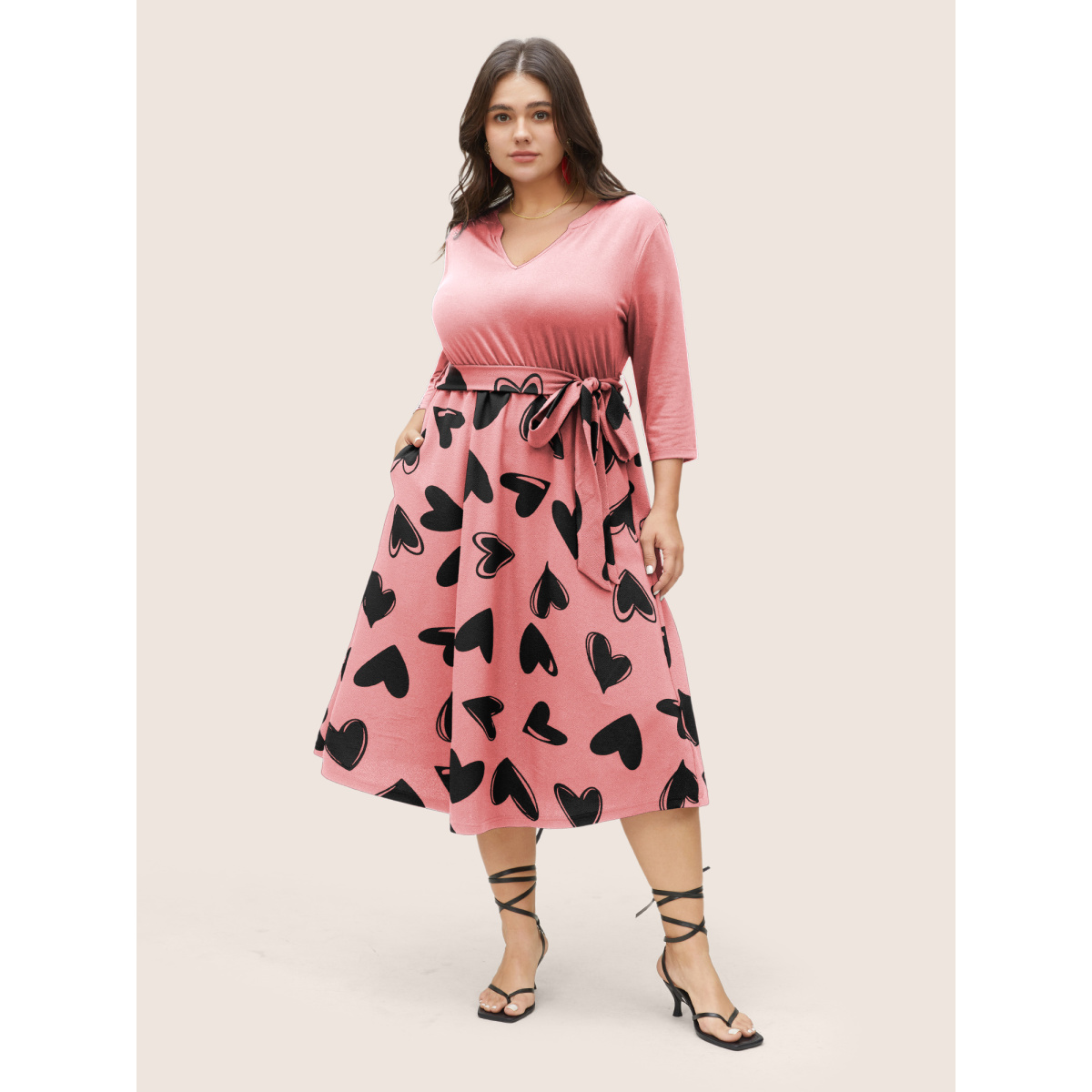 

Plus Size Heart Print Notched Belted Patchwork Dress Pink Women Non Curvy Midi Dress BloomChic