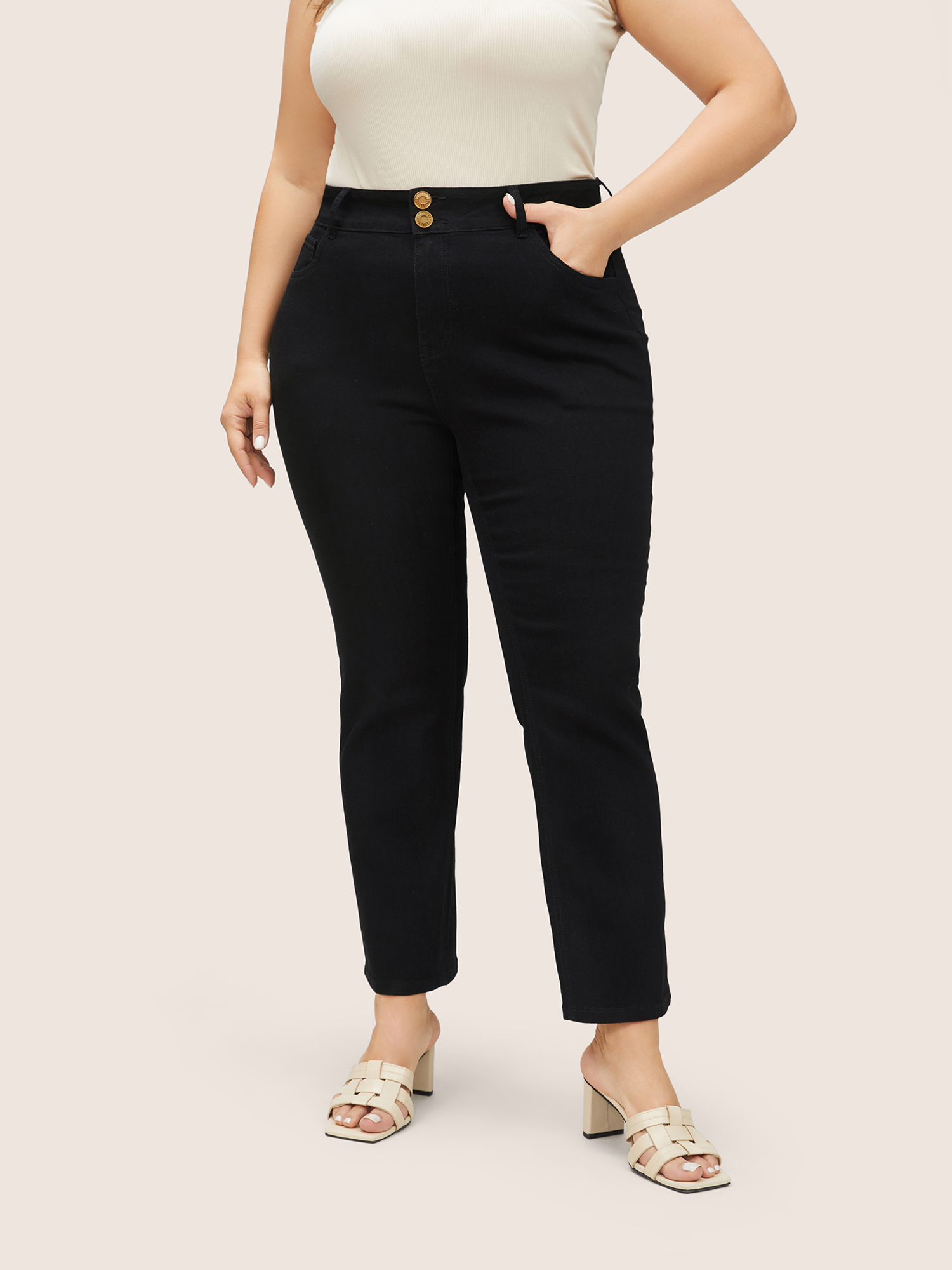 

Plus Size Full Length Pocket Straight Leg Zipper Fly Jeans Women Black Casual Plain Non High stretch Slanted pocket Jeans BloomChic