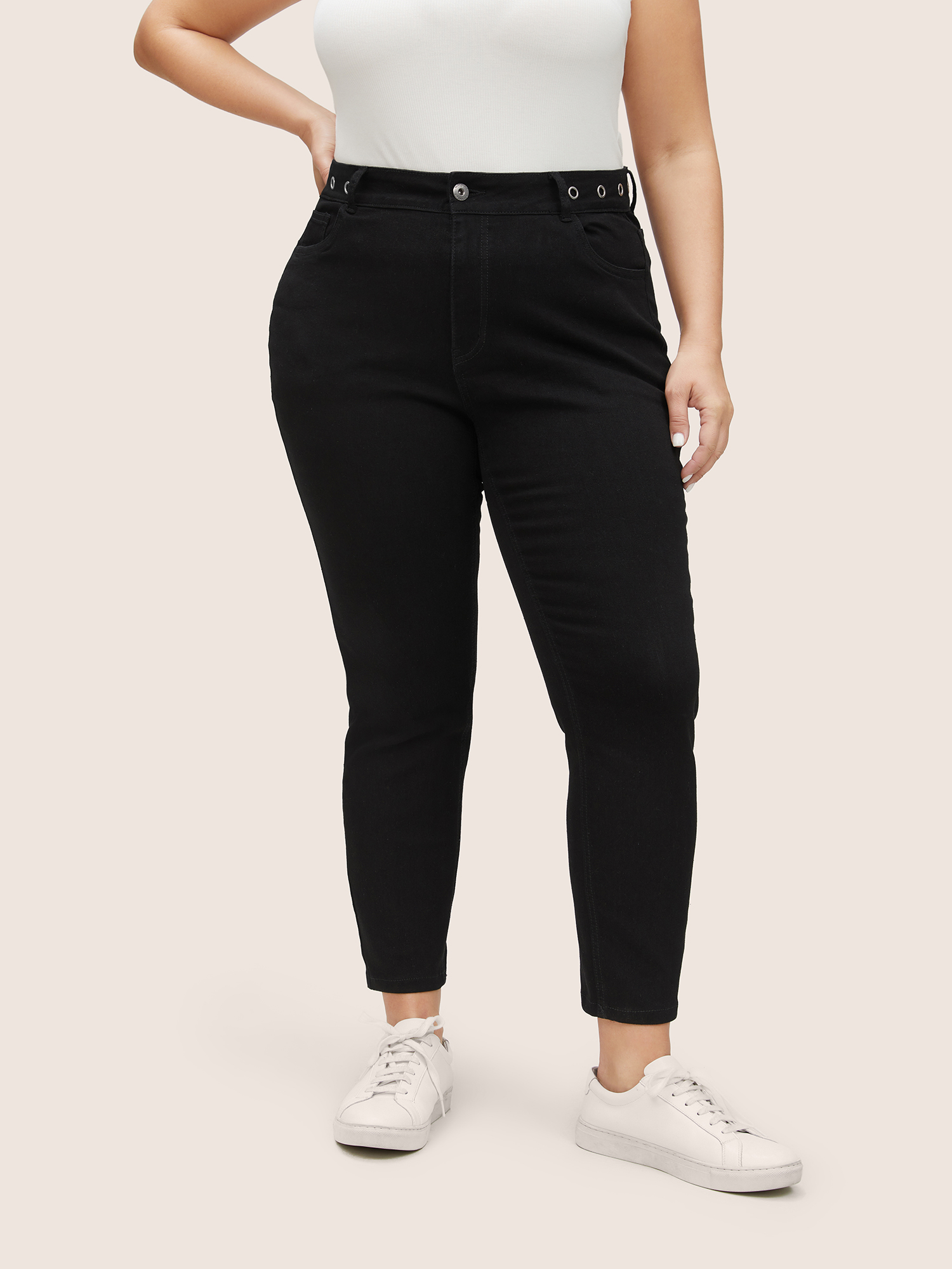 Plus Size Women Everyday Plain High stretch Regular Black Wash Casual Jeans BloomChic 
