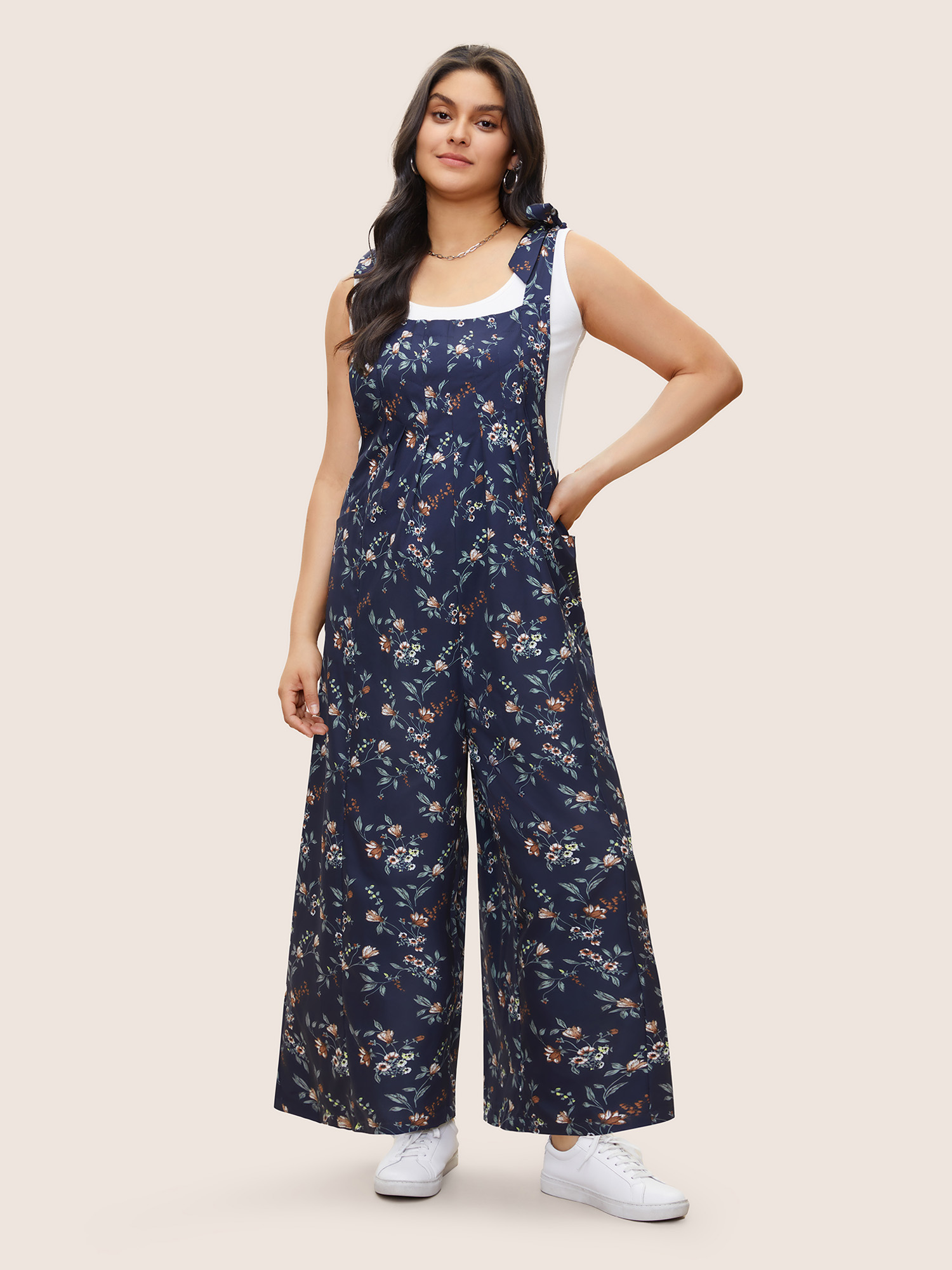 

Plus Size Indigo Ditsy Floral Pleated Ties Spaghetti Strap Jumpsuit Women Casual Sleeveless Spaghetti Strap Everyday Loose Jumpsuits BloomChic