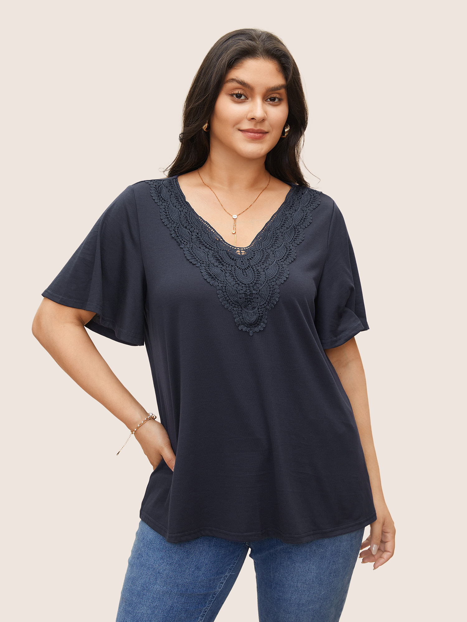 

Plus Size Solid Ruffle Sleeve Lace V Neck T-shirt Midnight V-neck Short sleeve Elegant Jersey Tops