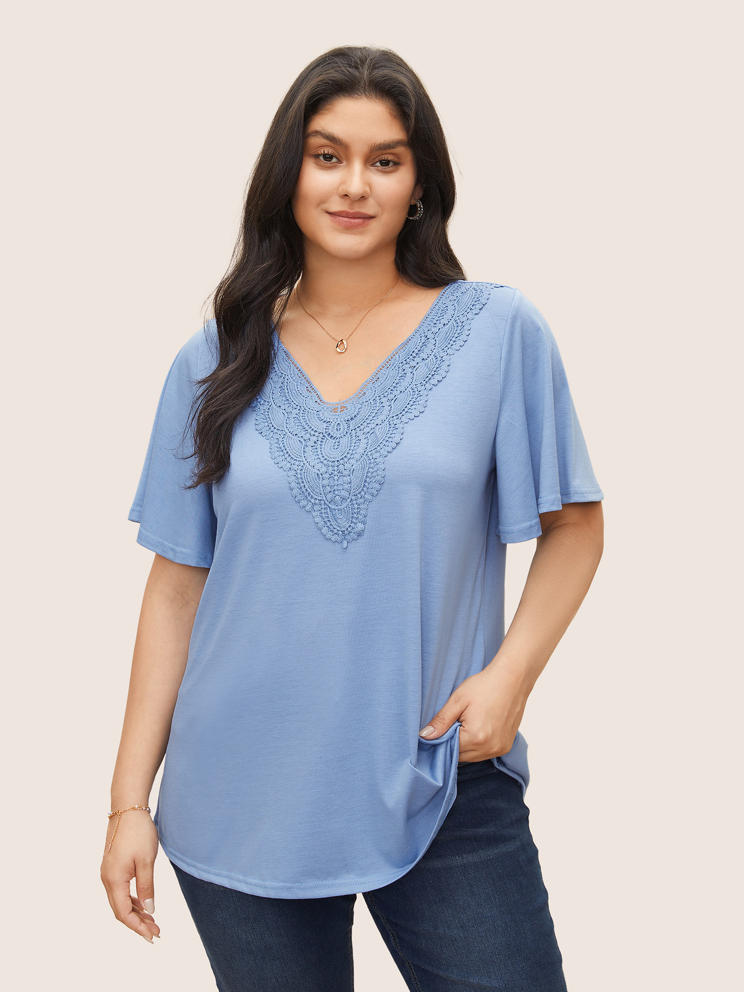 

Plus Size Solid Ruffle Sleeve Lace V Neck T-shirt Stone V-neck Short sleeve Elegant Jersey Tops