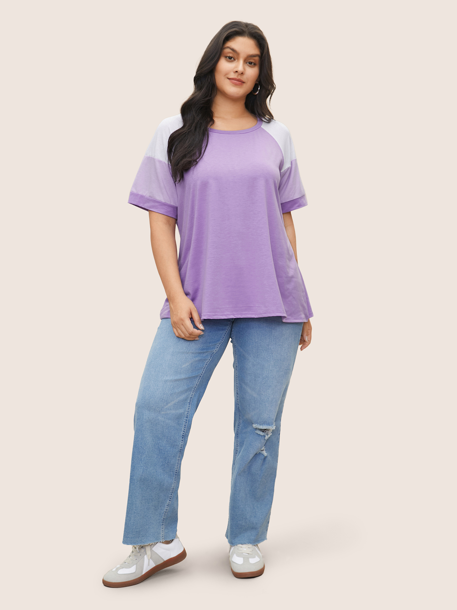 

Plus Size Colorblock Contrast Crew Neck Raglan Sleeve T-shirt Lilac Women Casual Contrast Colorblock Round Neck Everyday T-shirts BloomChic