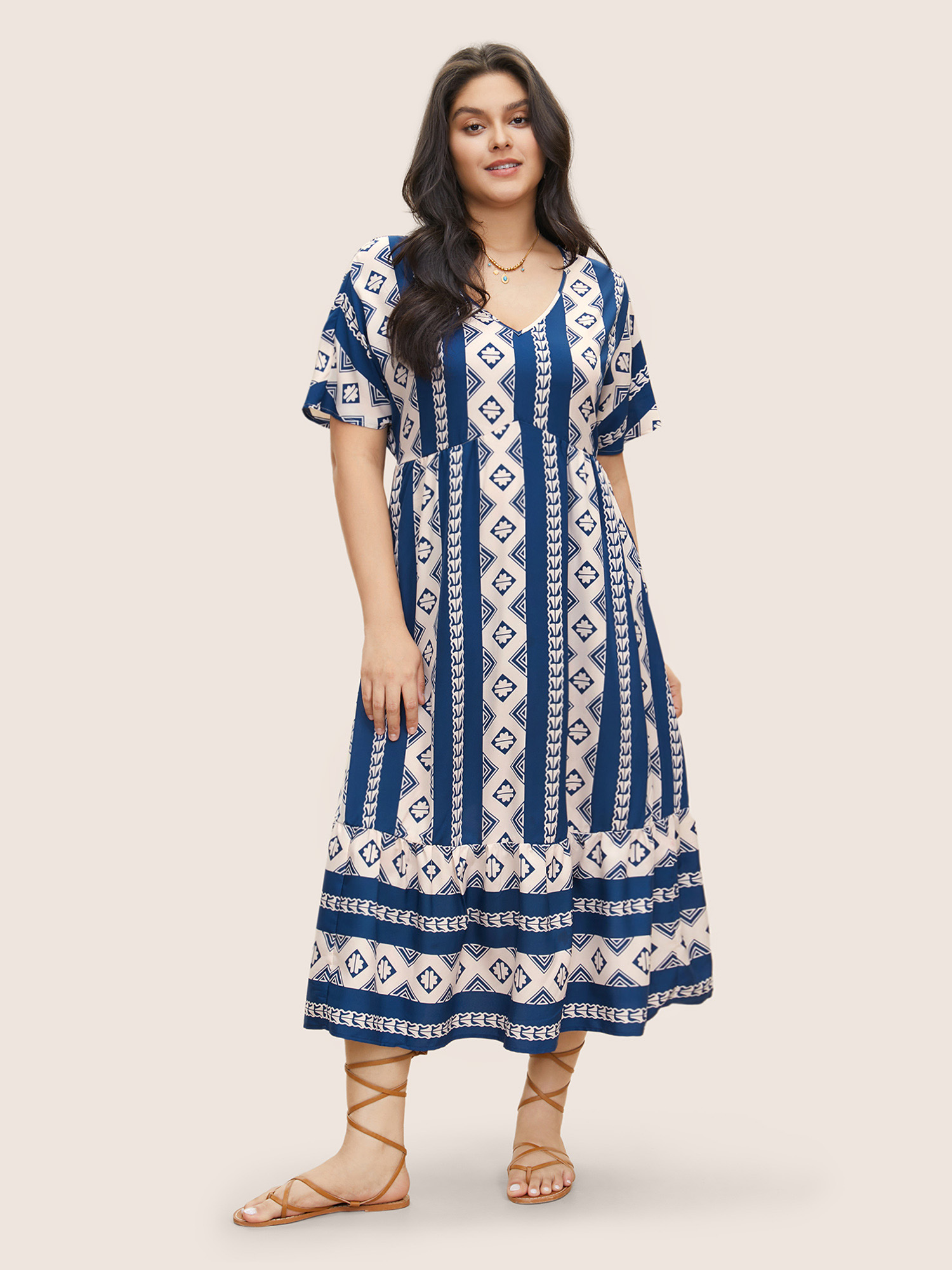 Plus Size Bandana Print Patchwork Elastic Waist Dress DarkBlue Women Resort Non V-neck Short sleeve Curvy Midi Dress BloomChic 26/4X 