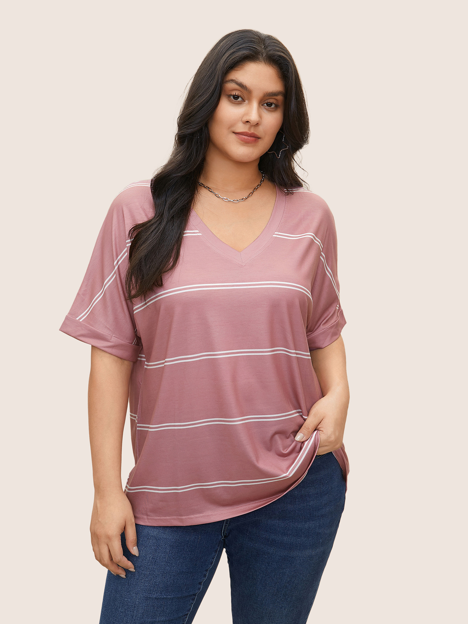 

Plus Size Striped Contrast Dolman Sleeve T-shirt Crepe Women Casual Striped V-neck Everyday T-shirts BloomChic