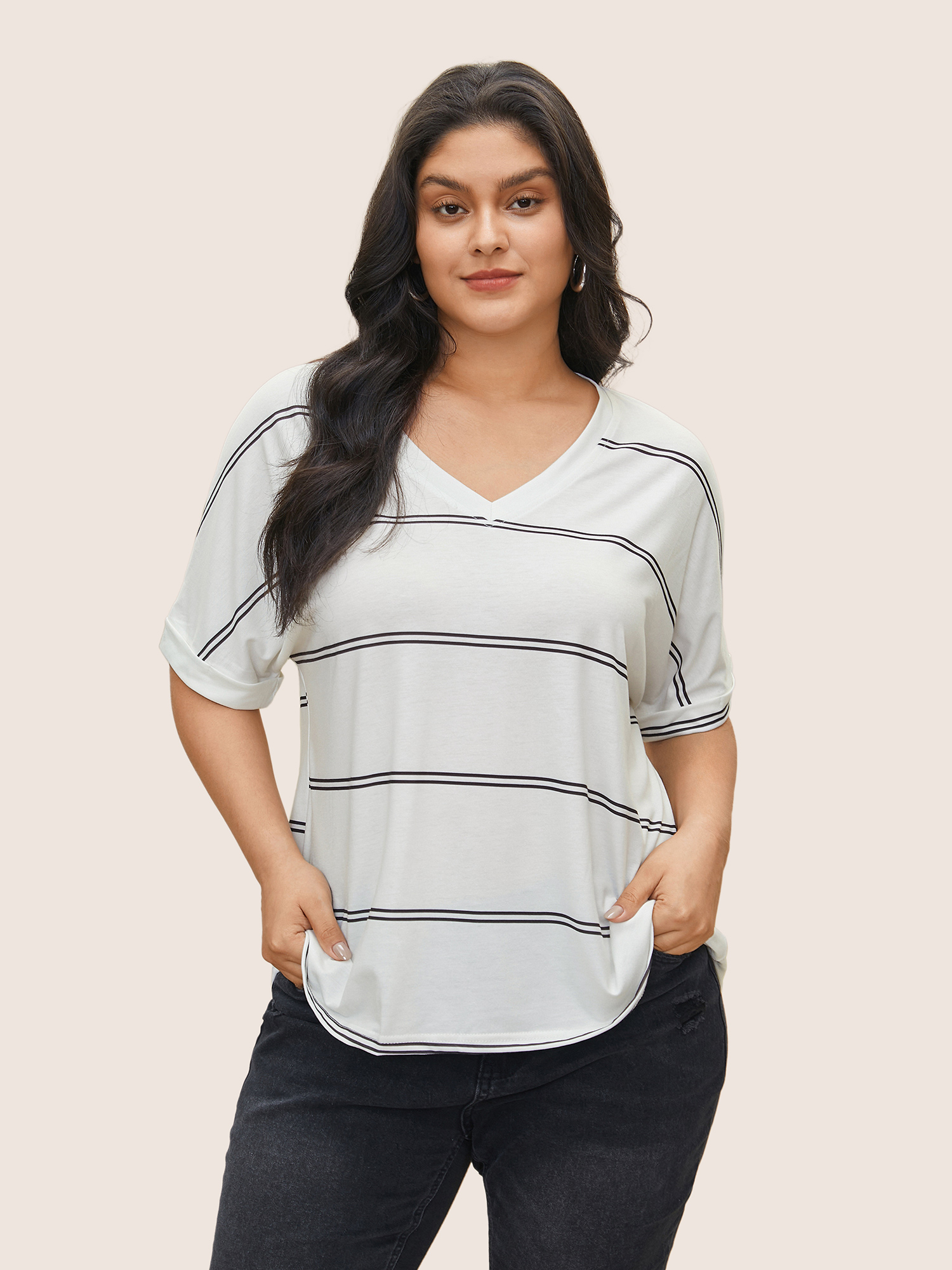 

Plus Size Striped Contrast Dolman Sleeve T-shirt White Women Casual Striped V-neck Everyday T-shirts BloomChic