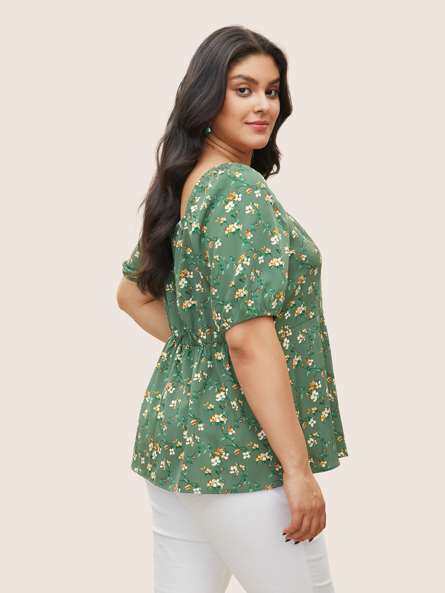 Plus Size Green Square Neck Ditsy Floral Gathered Blouse Women Elegant Short sleeve Square Neck Everyday Blouses BloomChic 30/6X 