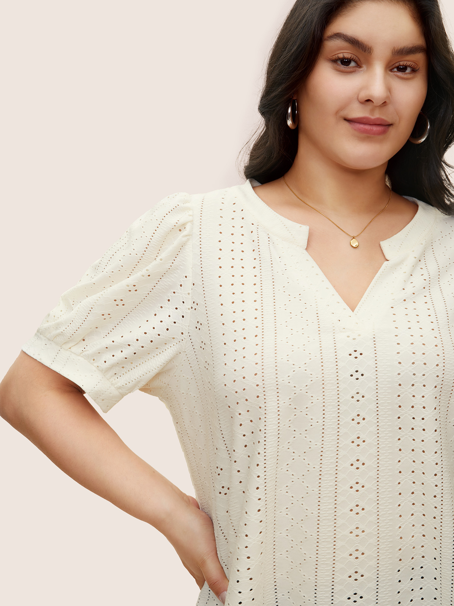 

Plus Size Solid Notched Broderie Anglaise Lantern Sleeve T-shirt Ivory Women Casual Texture Plain Notched collar Everyday T-shirts BloomChic