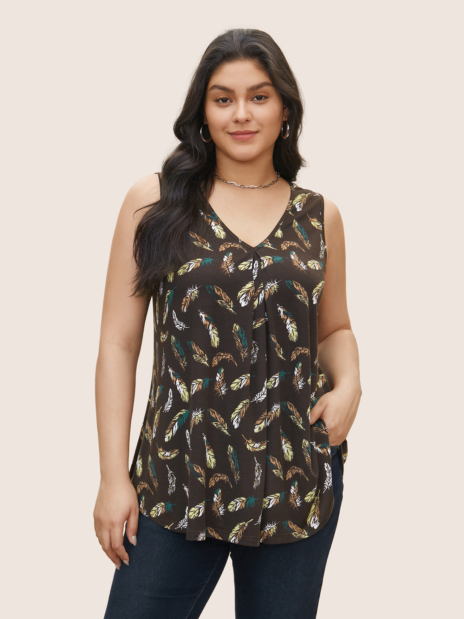 

Plus Size Feather Print Plicated Detail Tank Top Women DarkBrown Casual Pleated V-neck Everyday Tank Tops Camis BloomChic