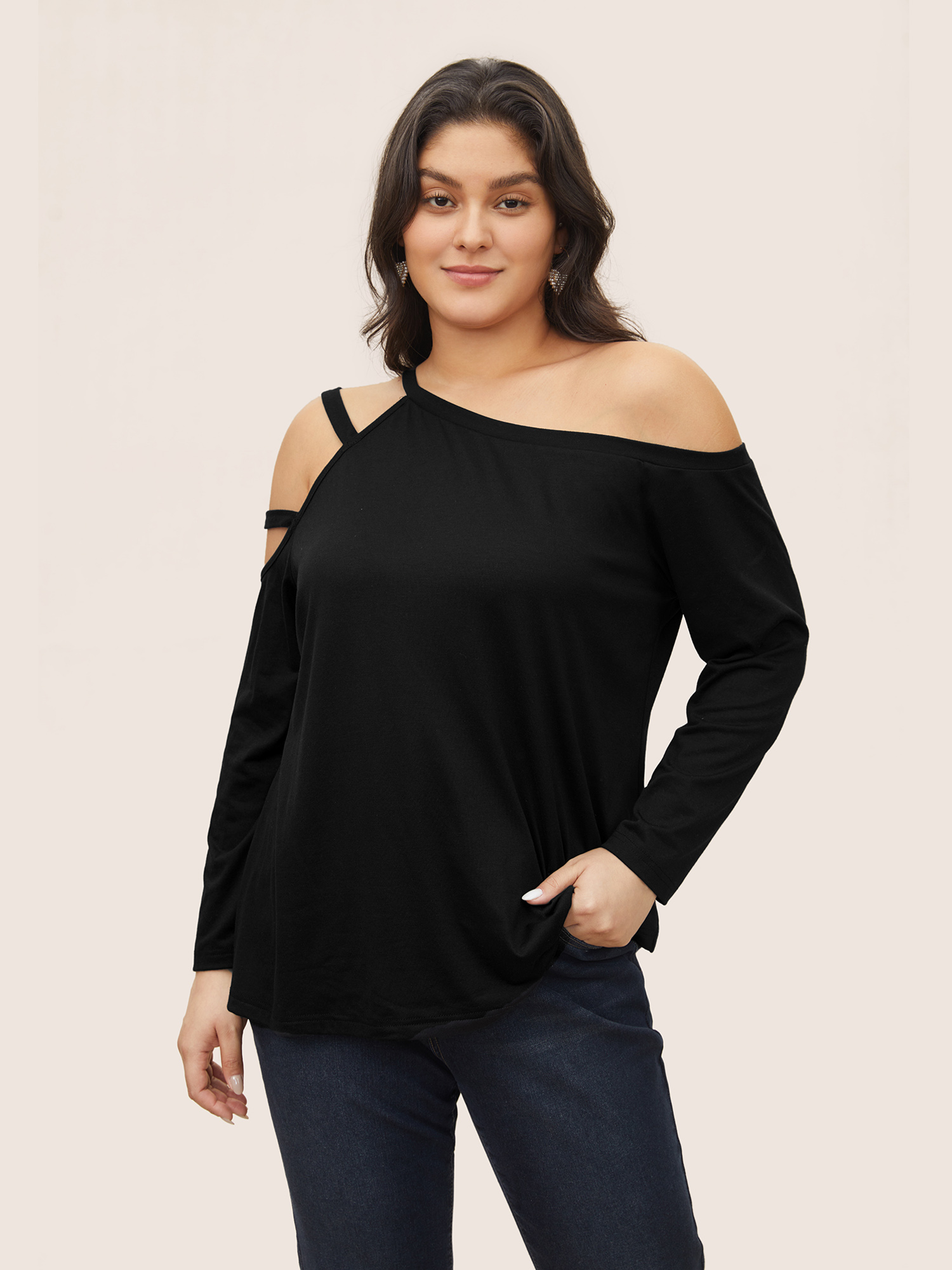 

Plus Size Solid Cold Shoulder Asymmetrical Neck T-shirt Black Asymmetrical Neck Long Sleeve Resort Jersey Tops