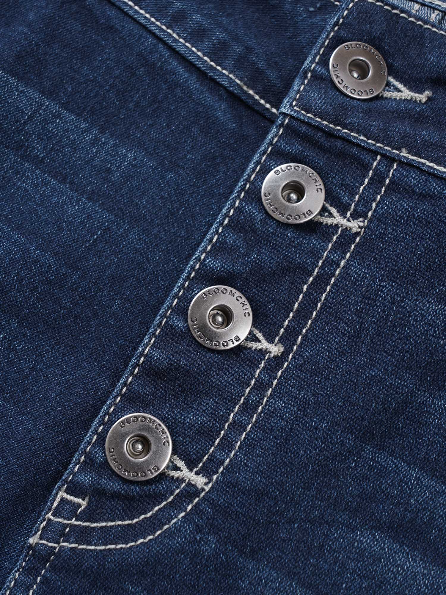 Plus Size Button Fly Roll Hem Skinny Denim Shorts Women Indigo Non High stretch Everyday Slanted pocket Casual Denim Shorts BloomChic 20/2X 