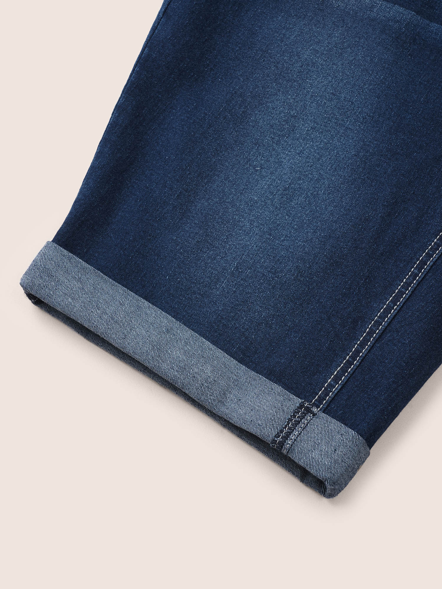 Plus Size Button Fly Roll Hem Skinny Denim Shorts Women Indigo Non High stretch Everyday Slanted pocket Casual Denim Shorts BloomChic 20/2X 