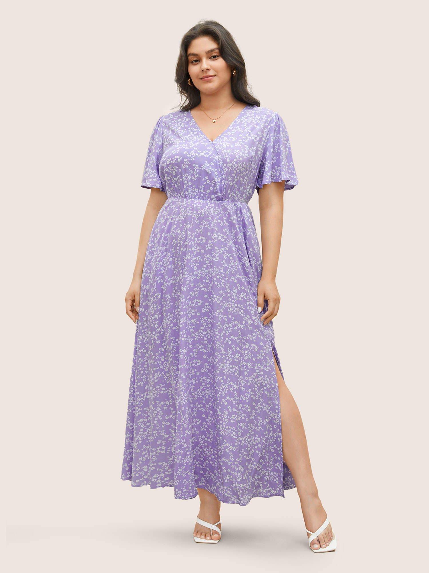 Plus Size Women Everyday Ditsy Floral Printed Ruffle Sleeve Half Sleeve V-neck Pocket Elegant Dresses BloomChic 