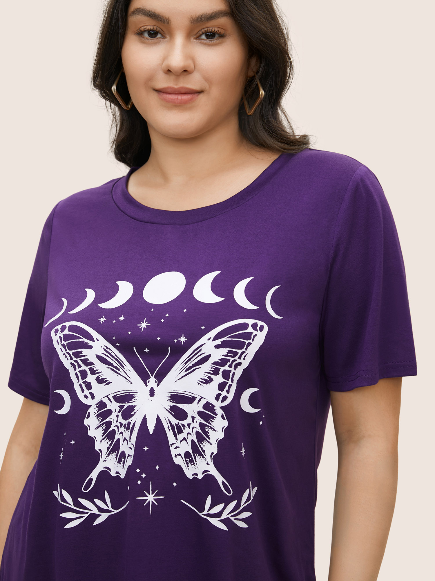 Plus Size Butterfly & Moon Print Round Neck T-shirt Eggplant Women Casual Non Star and moon Round Neck Everyday T-shirts BloomChic 22-24/3X 