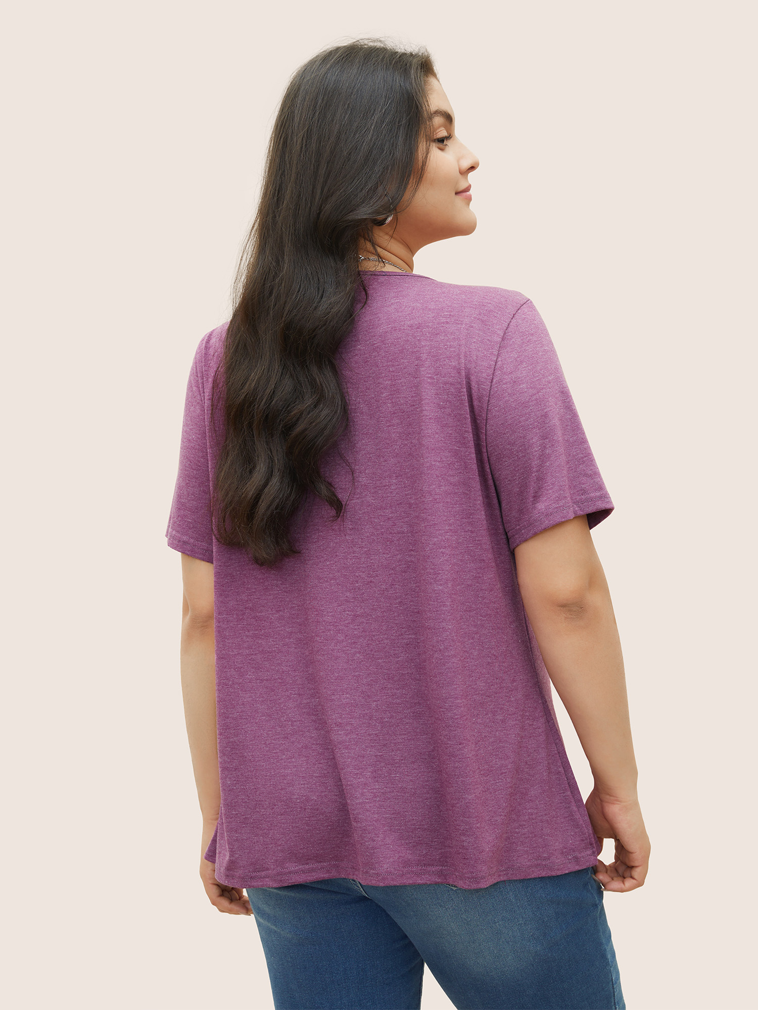 

Plus Size Solid Pleated Front Button Detail V Neck T-shirt Purple Women Casual Button Plain V-neck Everyday T-shirts BloomChic