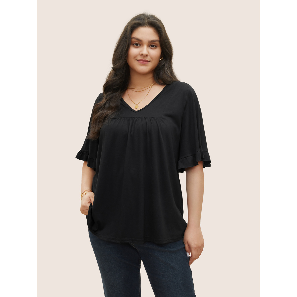 

Plus Size Solid Gathered Ruffle Trim Flounce Sleeve T-shirt Black Women Elegant Tiered Plain V-neck Everyday T-shirts BloomChic