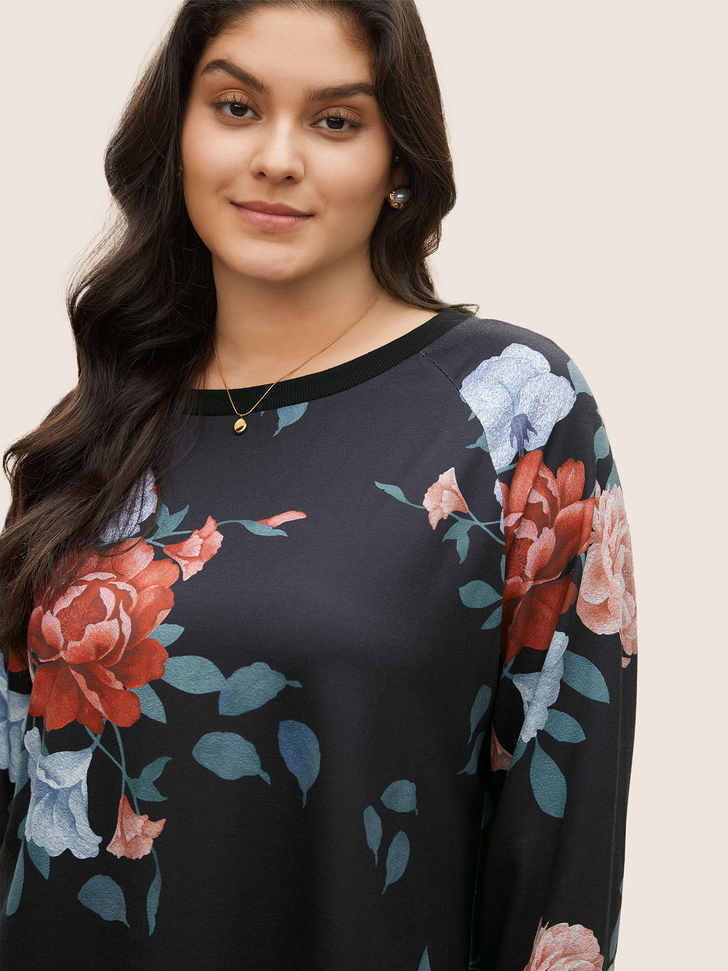 

Plus Size Floral Print Raglan Sleeve Rib Knit Sweatshirt Women Black Elegant Non Round Neck Everyday Sweatshirts BloomChic