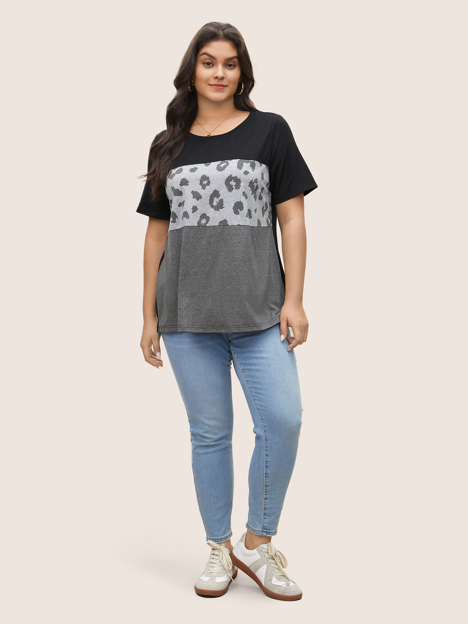Plus Size Colorblock Contrast Patchwork Leopard T-shirt Black Women Casual Patchwork Leopard Round Neck Everyday T-shirts BloomChic 18-20/2X 