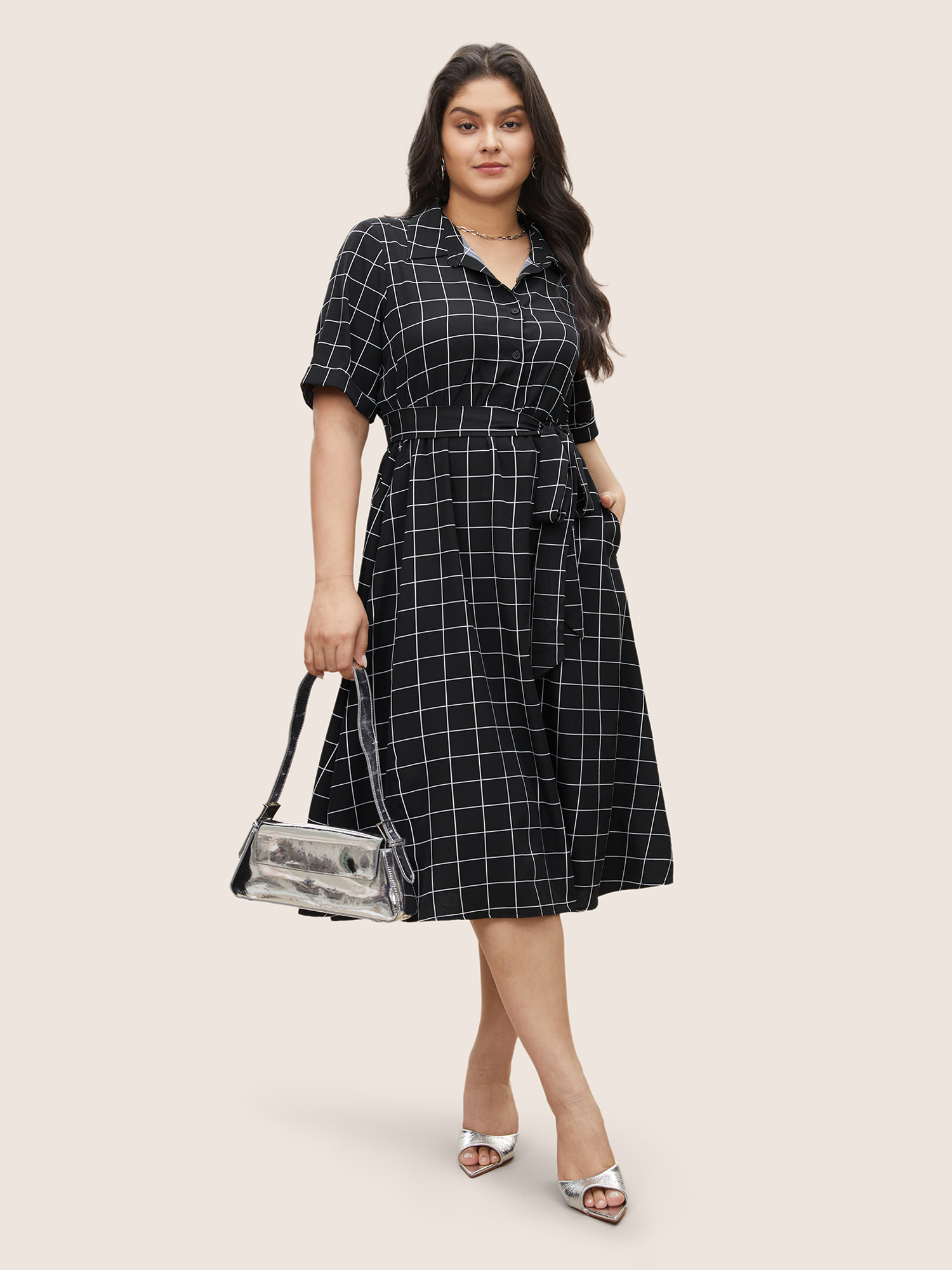 

Plus Size Plaid Belted Shirt Collar Cuffed Sleeve Dress Black Women At the Office Non Shirt collar Short sleeve Curvy Midi Dress BloomChic