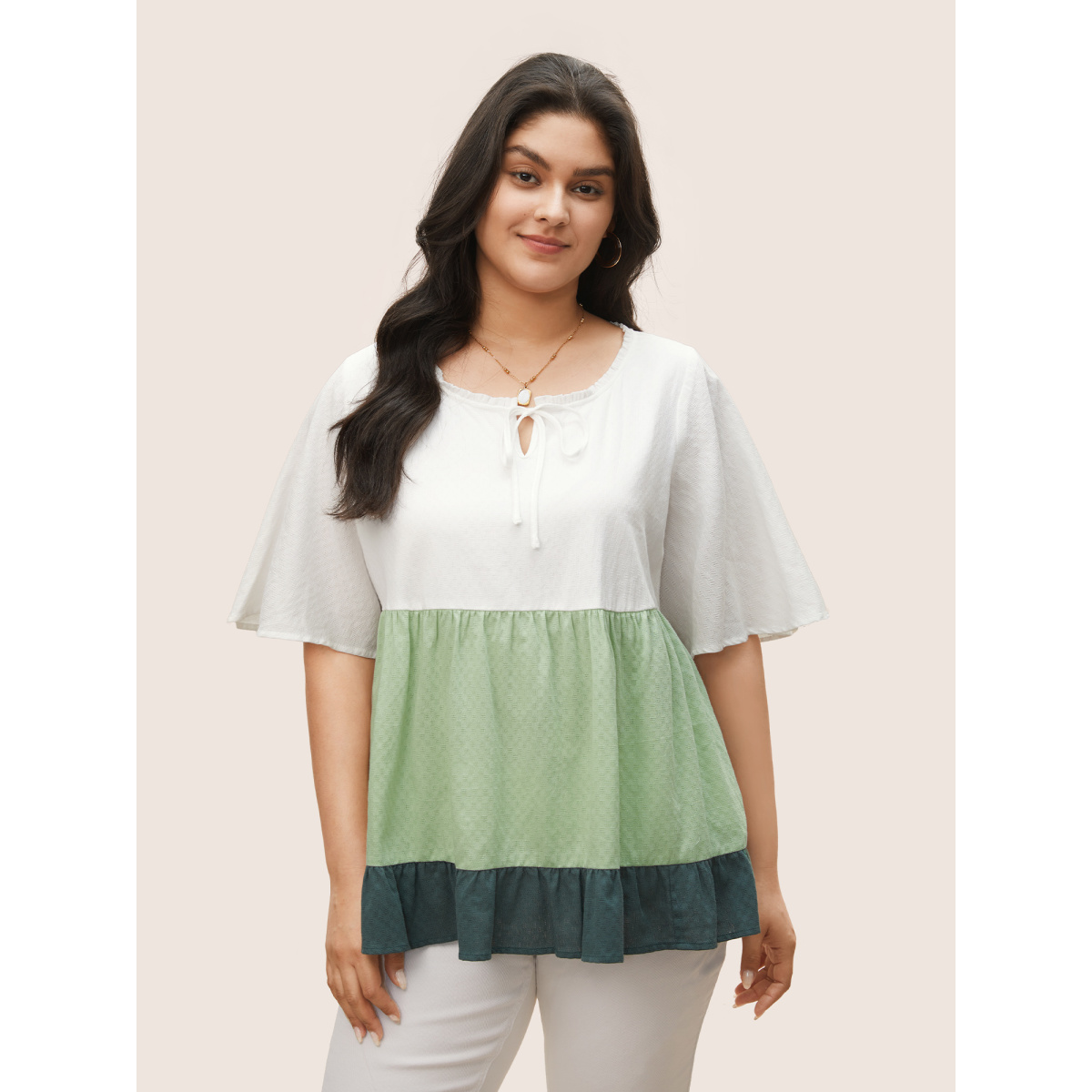 

Plus Size Green Contrast Knot Neck Ruffle Layered Hem Blouse Women Casual Flat collar with V-notch Everyday Blouses BloomChic
