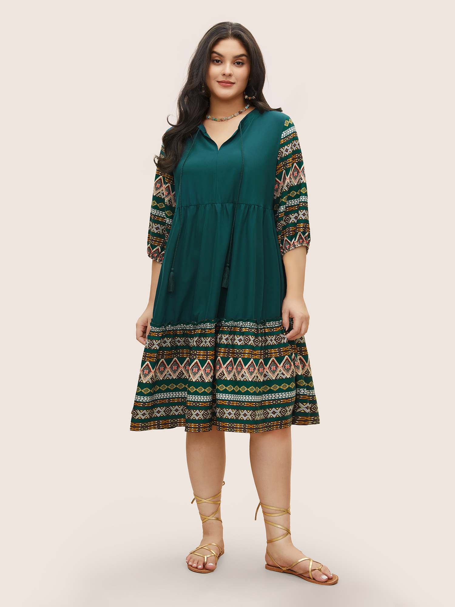 Plus Size Bandana Patchwork Knot Neck Tassel Trim Dress Green Women Resort Non V-neck Elbow-length sleeve Curvy Midi Dress BloomChic 26/4X 