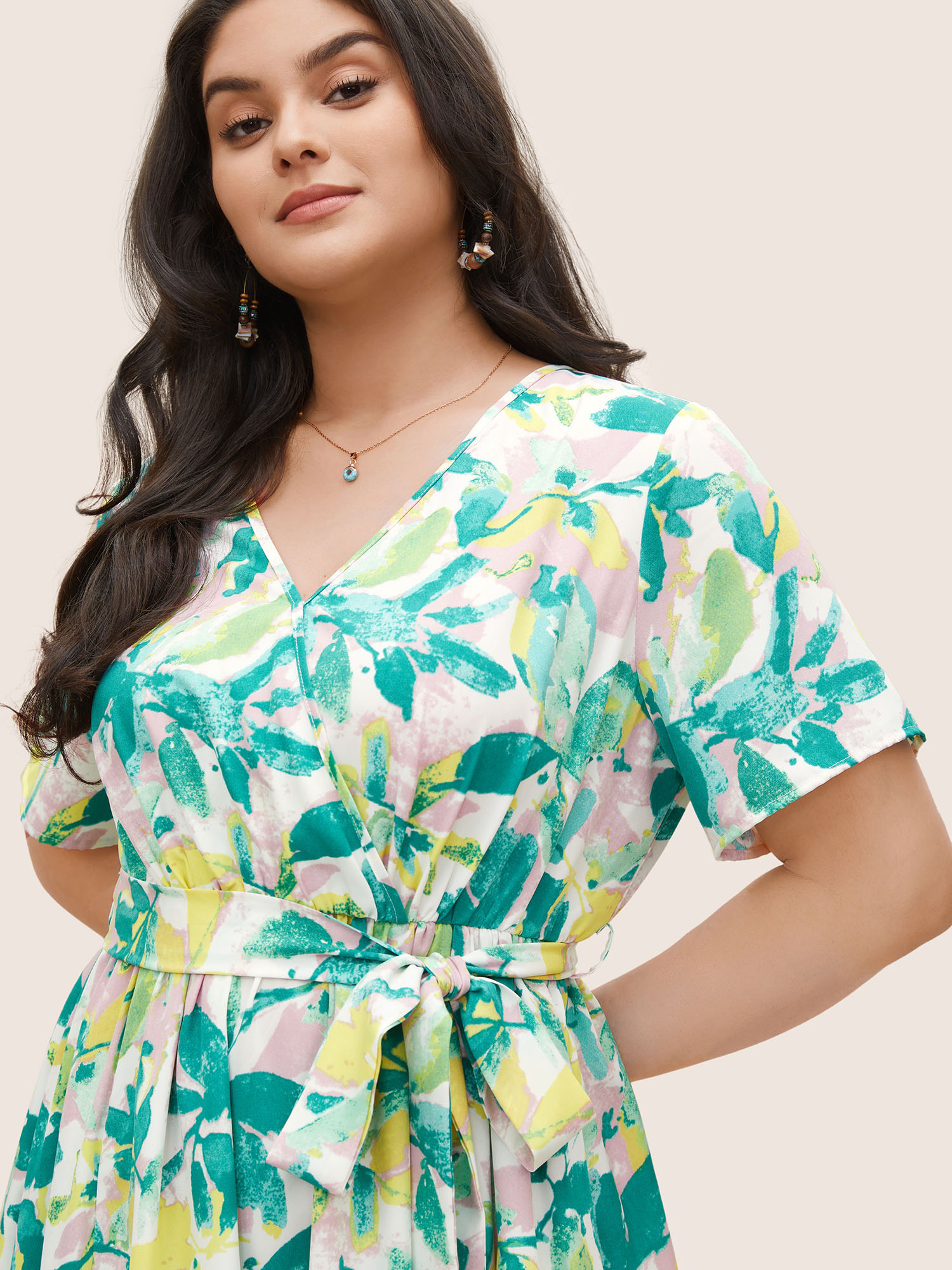 Plus Size Overlap Collar Plants Print Elastic Waist Belted Dress Emerald Women Non Curvy Midi Dress BloomChic 26/4X 