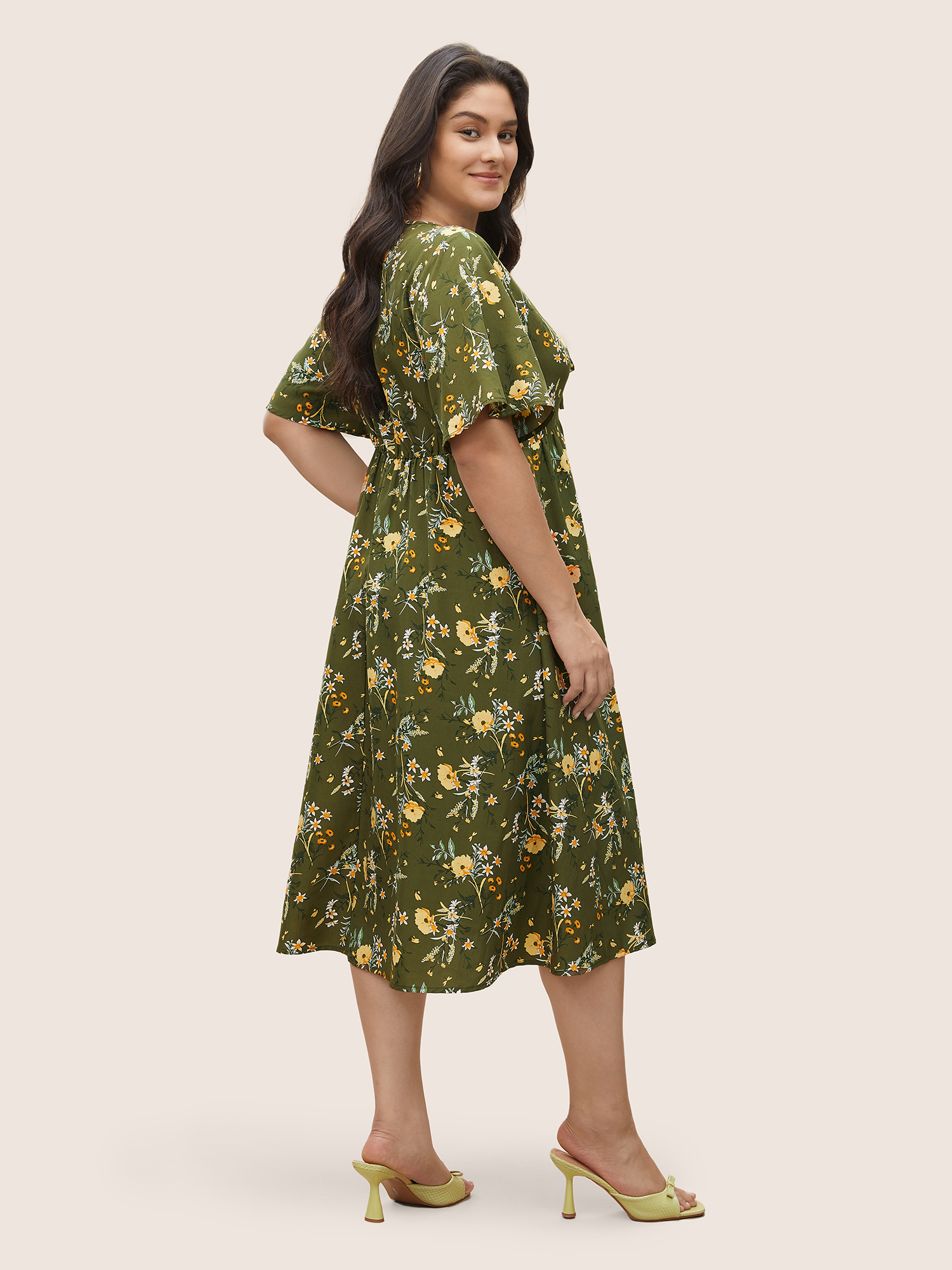 

Plus Size Floral Elastic Waist Drawstring Pocket Dress Moss Women Non Curvy Midi Dress BloomChic
