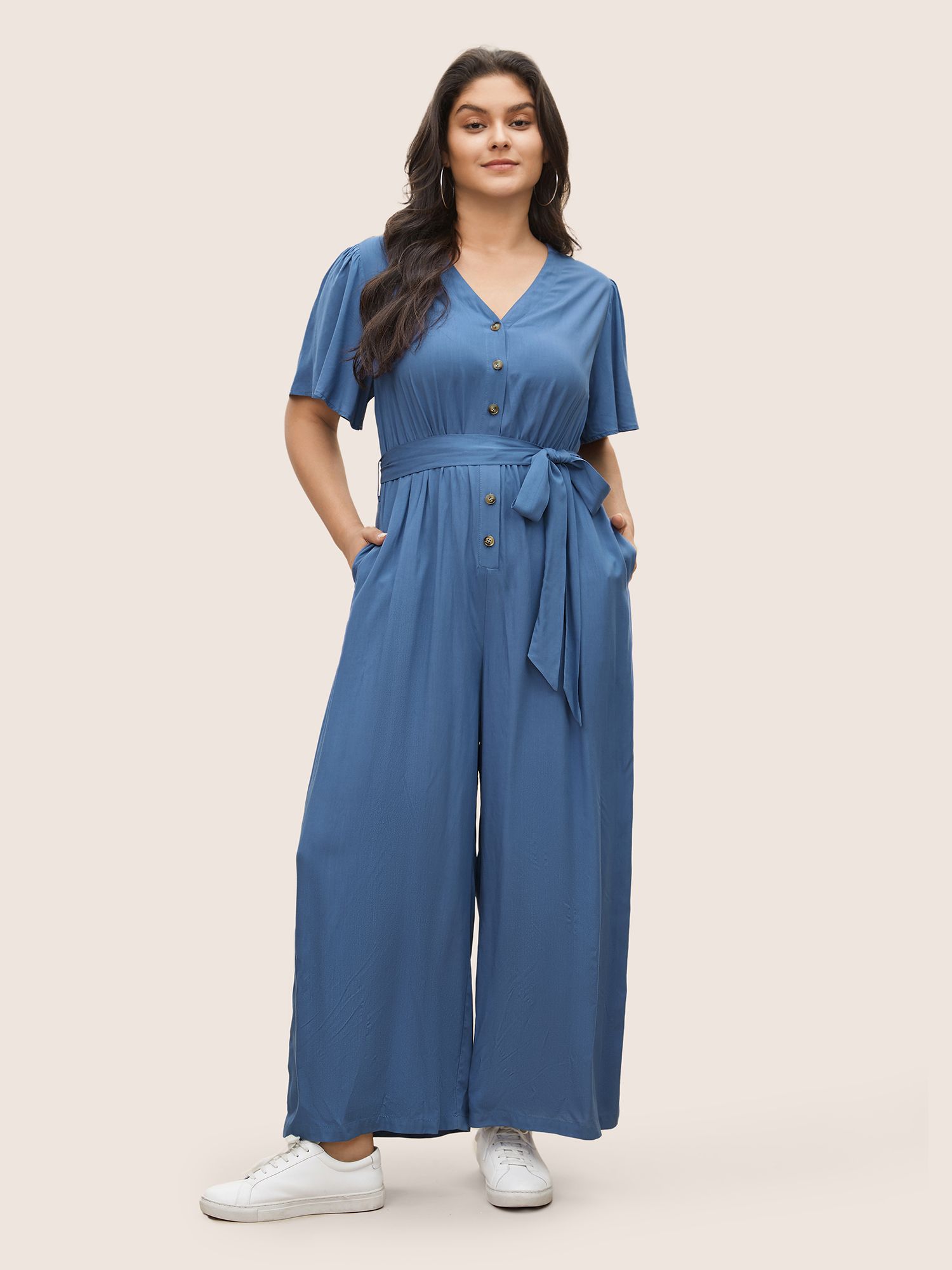 

Plus Size Stone Supersoft Essentials Plain Flutter Sleeve Belted Jumpsuit Women Casual Short sleeve V-neck Everyday Loose Jumpsuits BloomChic