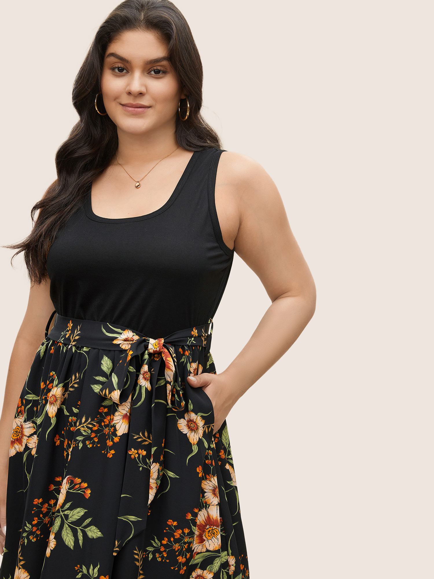 Plus Size Floral Patchwork Pocket Elastic Waist Sleeveless Dress Black Women Non Curvy Midi Dress BloomChic 14-16/1X 