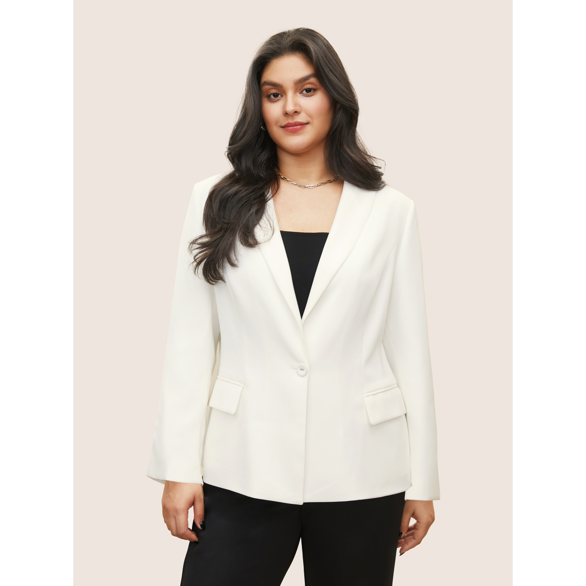 

Plus Size Anti-Wrinkle Plain Suit Collar Pocket Blazer White Women Work Plain Non  Open pocket with flap Workwear Essentials Blazers BloomChic
